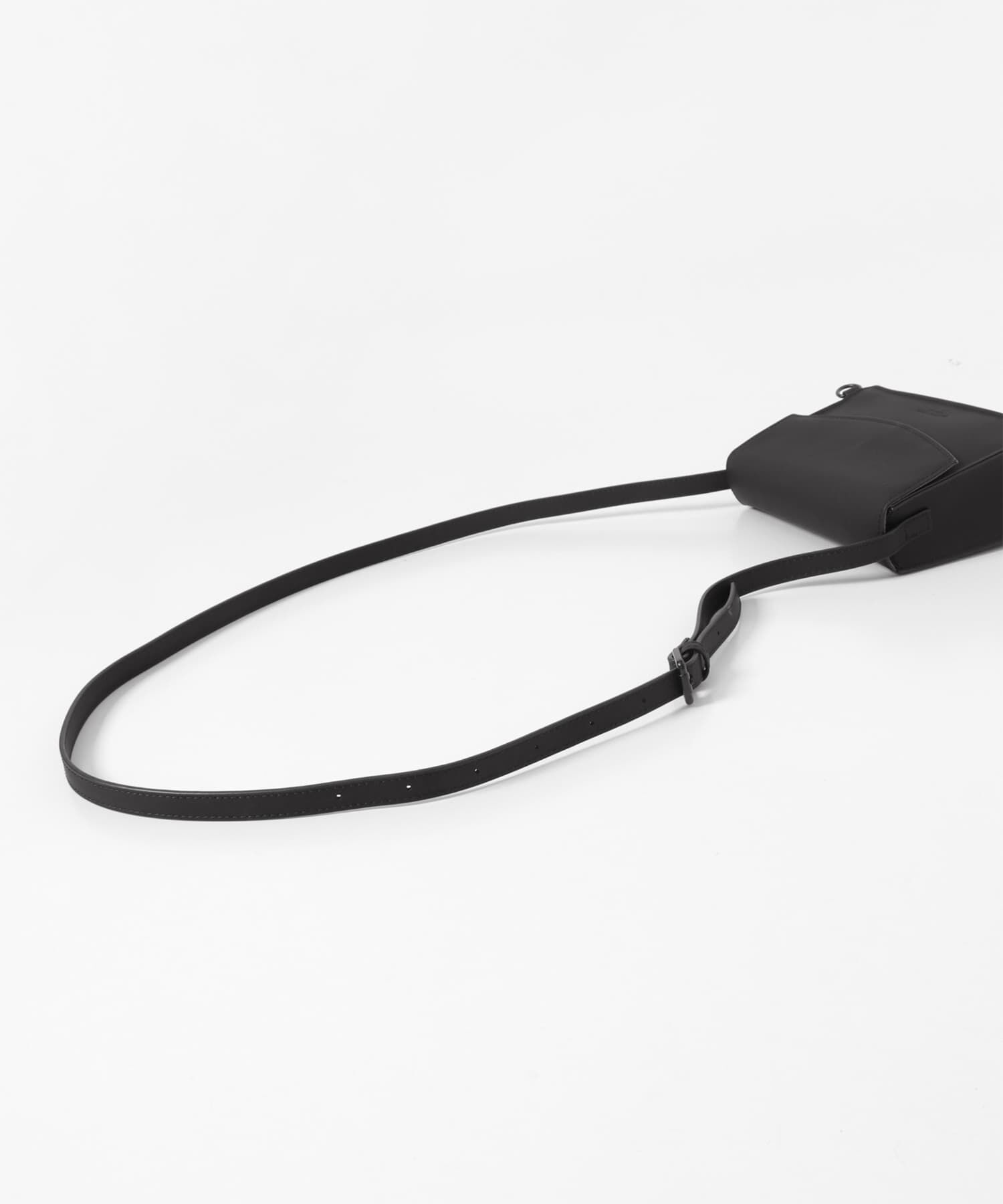 SENSE OF PLACE by URBAN RESEARCH「GASTON LUGA　Splash Pix Crossbody」|ショルダー・メッセンジャー|