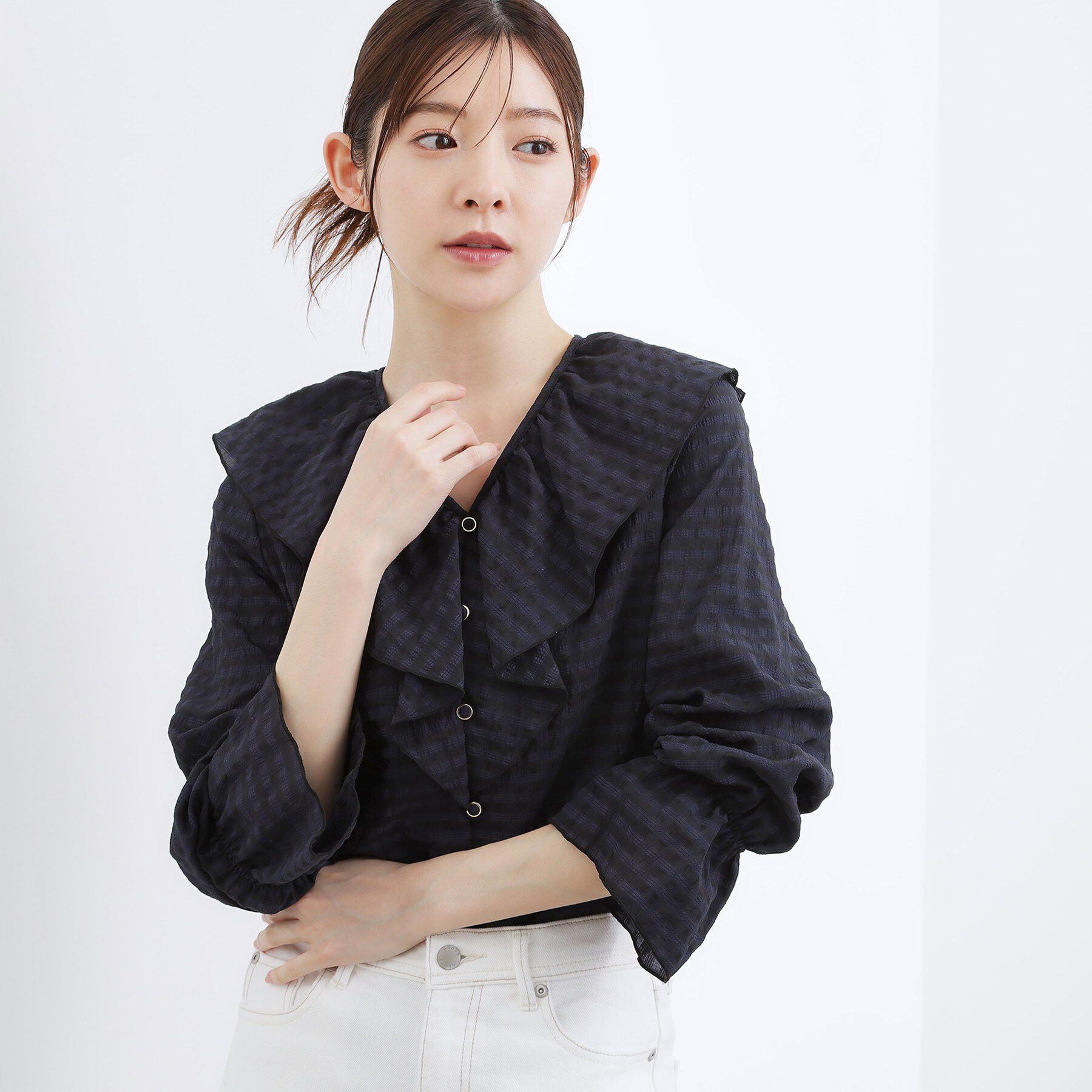 grove「高評価！大人の華やぎチェックフリルブラウス」|シャツ・ブラウス|ブラック(219)