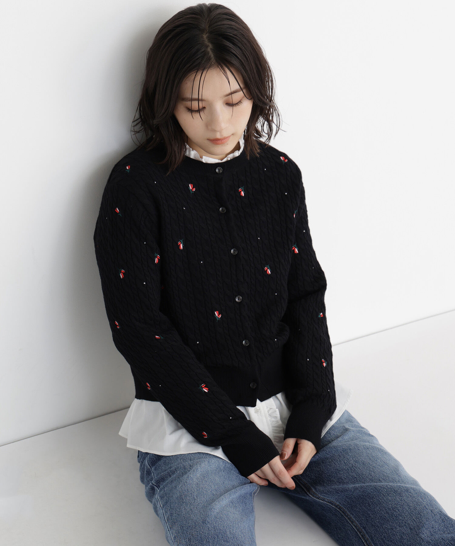  「ドットフラワー刺繍カーディガン」|ニット・セーター|