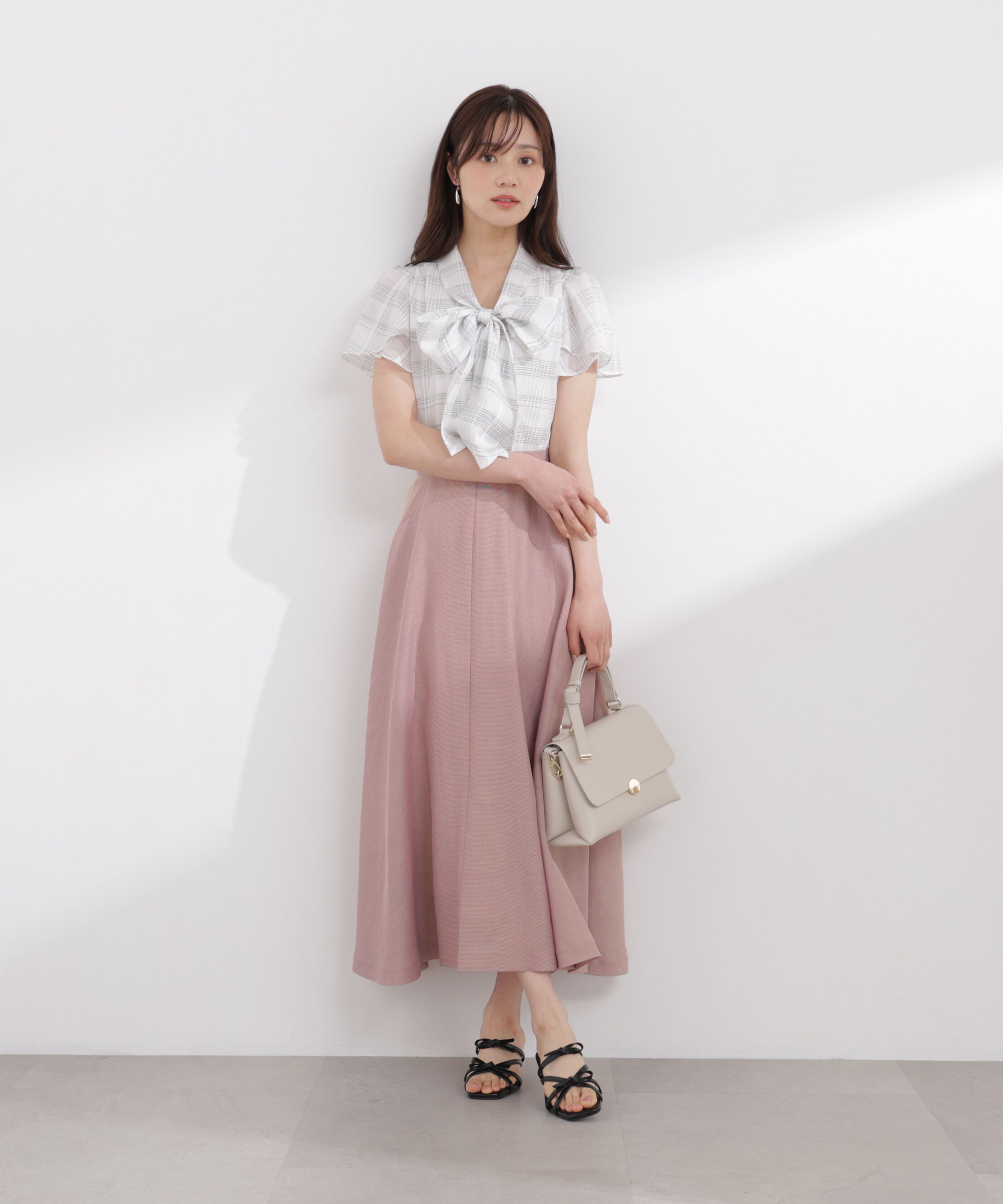 PROPORTION BODY DRESSING「チェックチューリップ袖リボンブラウス 26SS」|シャツ・ブラウス|