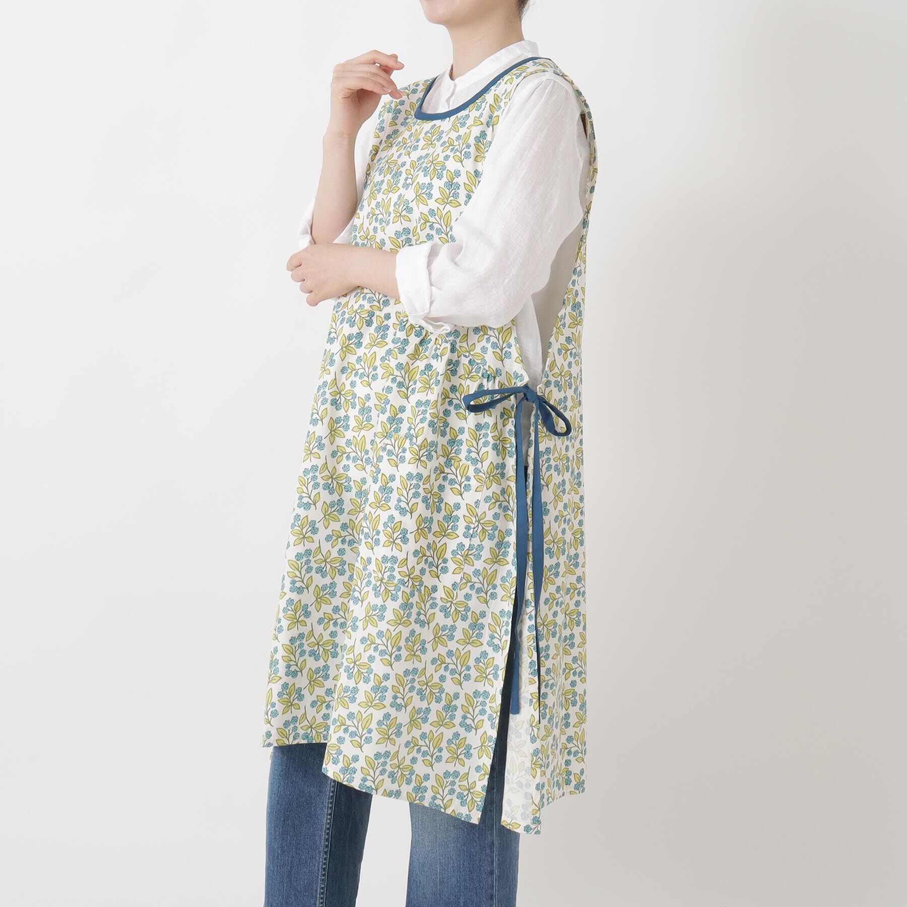 212 KITCHEN STORE「ベリーリーフエプロン BLUE」|食器・キッチングッズ|その他