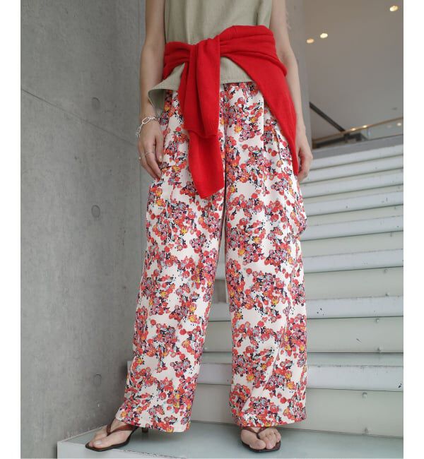 IENA「《一部店舗限定》Maison IENA フローラルカーゴパンツ」|カーゴ|ホワイト