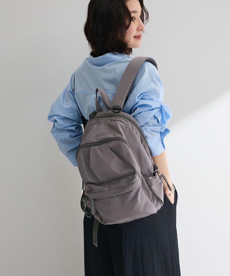 Green Parks「【10ポケBag】収納アドバイザー監修2層リュック」|リュック|Gray