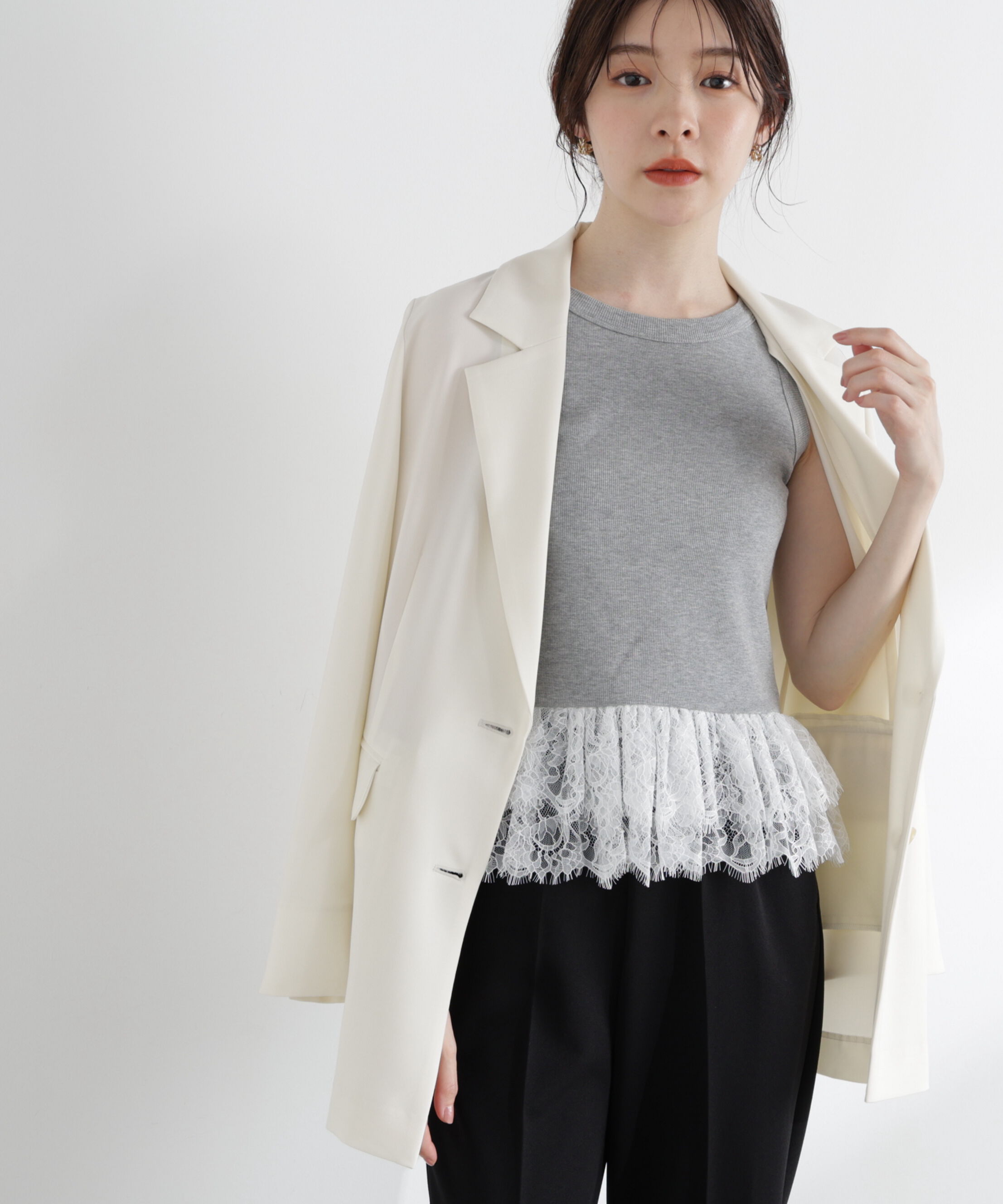 PROPORTION BODY DRESSING「＜中川紅葉さん着用＞〈a/mie〉レースペプラムタンク」|Tシャツ・カットソー|