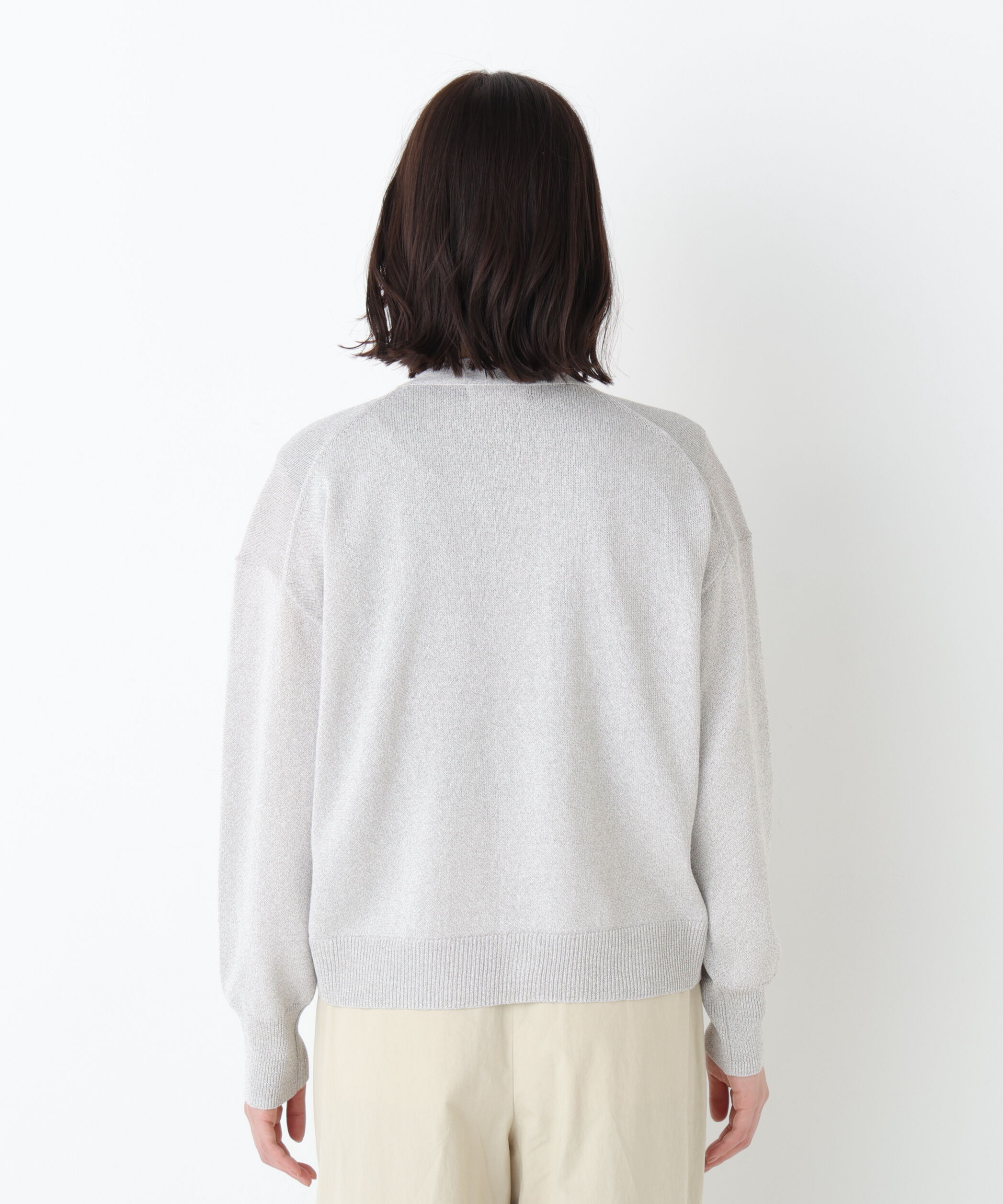  「◆《名品 / 洗える》　ペーパーヤーンＶネックカーディガン」|ニット・セーター|