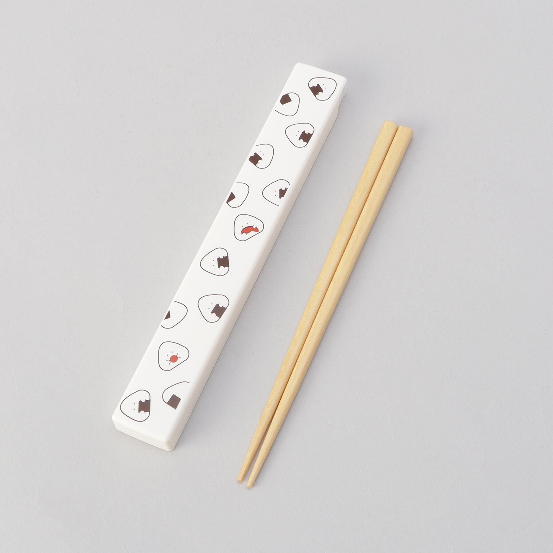 212 KITCHEN STORE「ぎゅっとおにぎりさん 抗菌箸 箸箱セット WH」|食器・キッチングッズ|