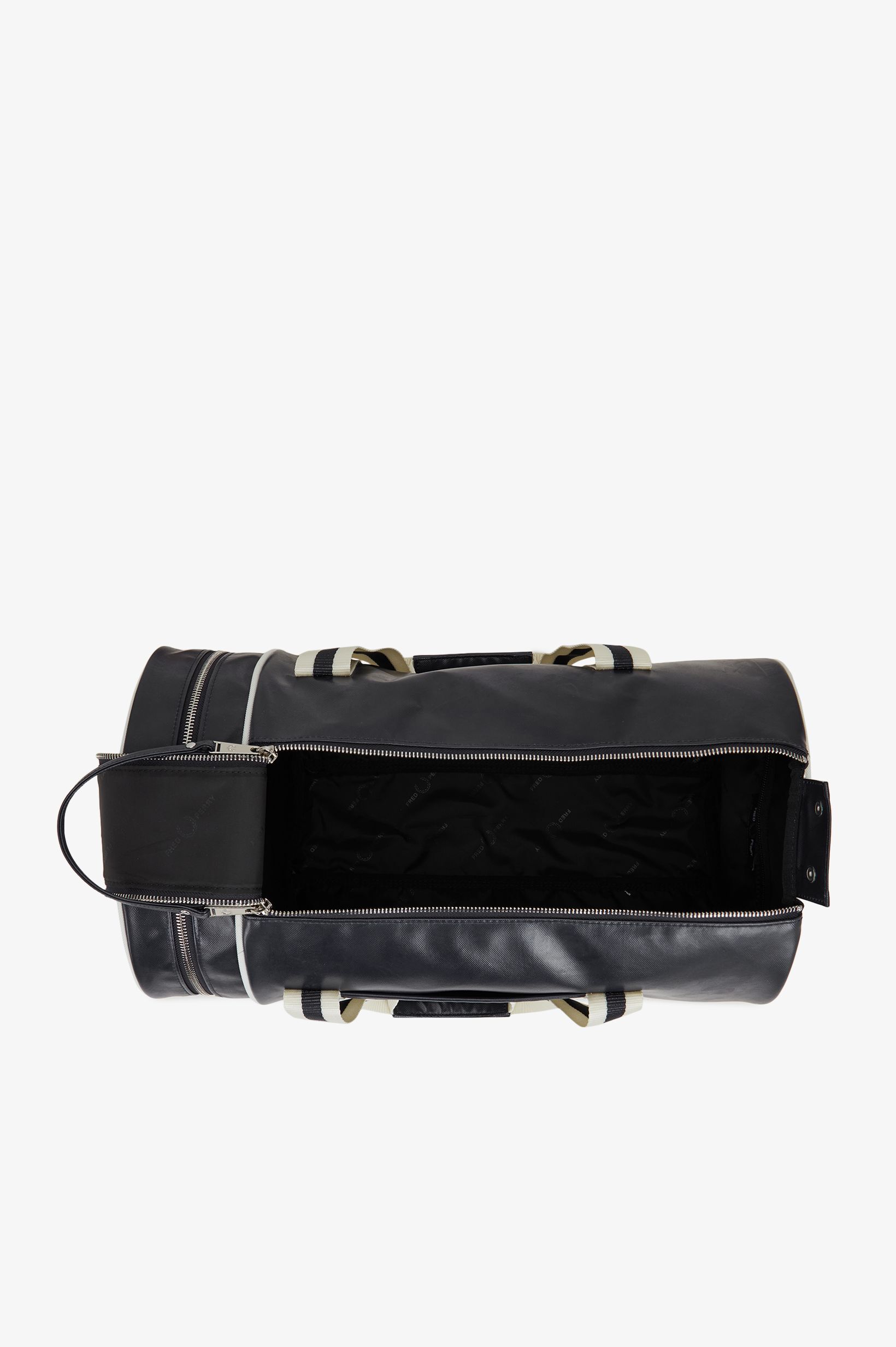 FRED PERRY 「Classic Barrel Bag／クラシックバレルバッグ」|ボストンバッグ|