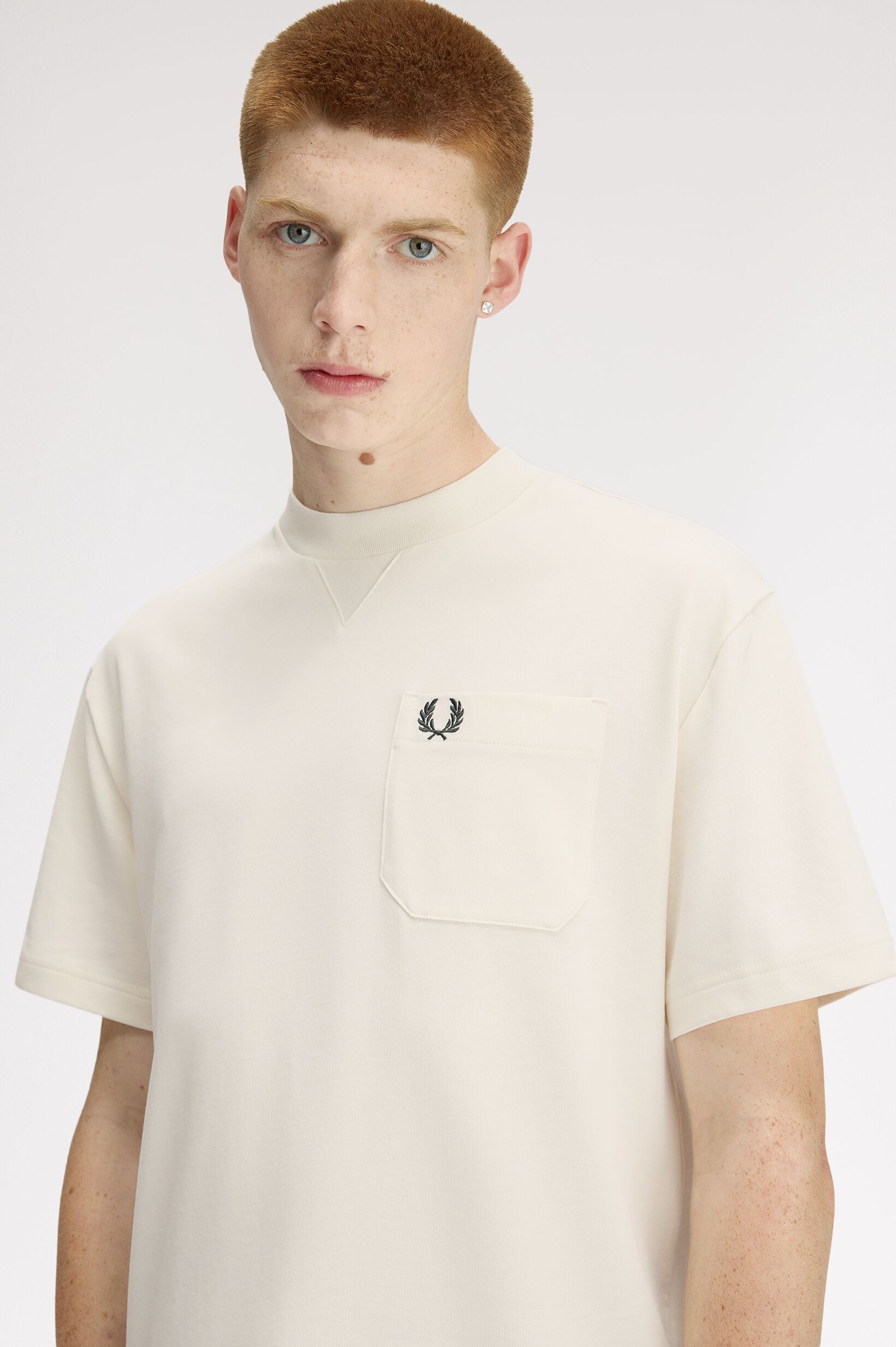 FRED PERRY 「FRED PERRY／Pocket Detail T-Shirt／ポケットディテールTシャツ」|Tシャツ・カットソー|ECRU