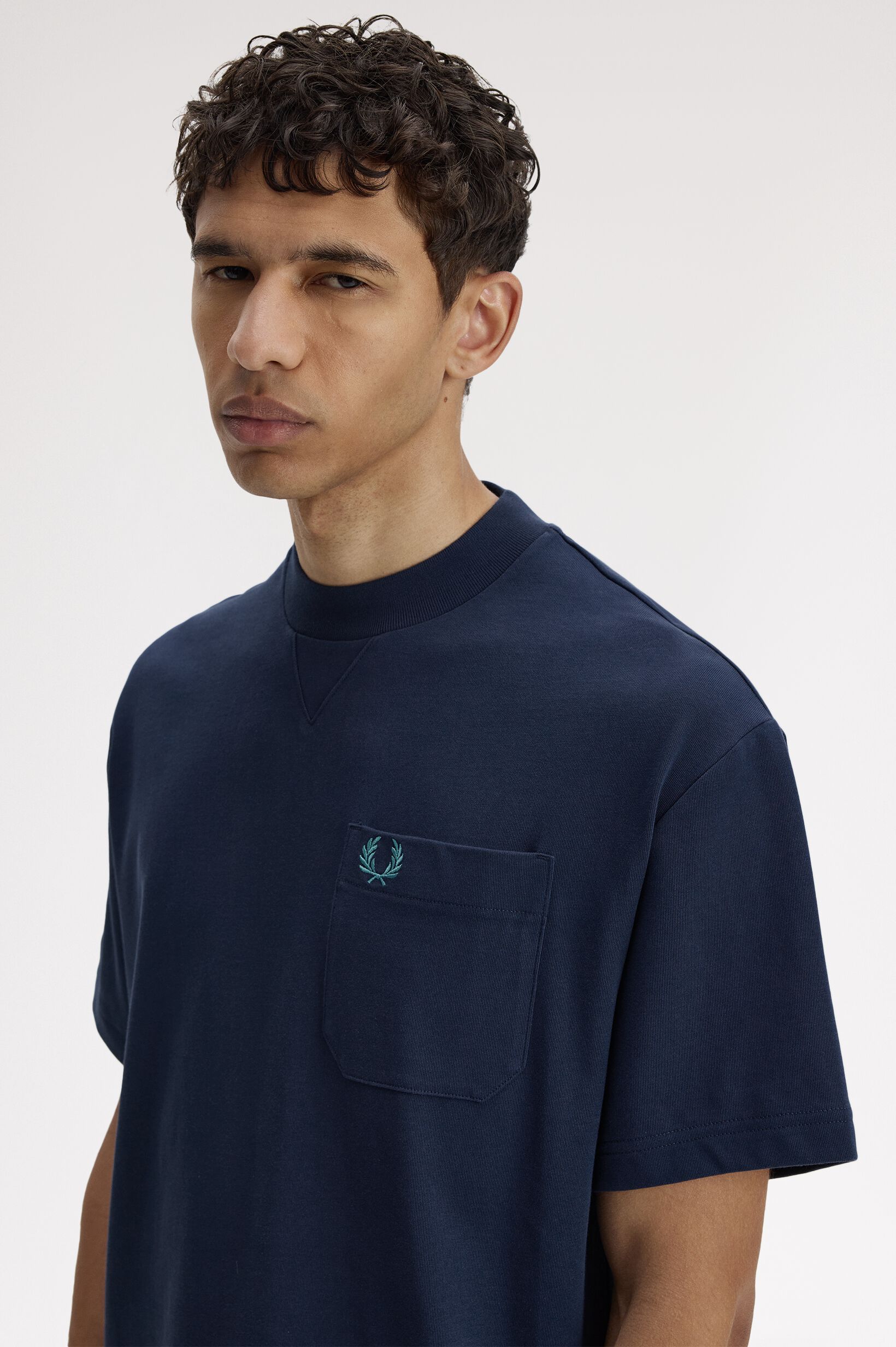 FRED PERRY 「FRED PERRY／Pocket Detail T-Shirt／ポケットディテールTシャツ」|Tシャツ・カットソー|