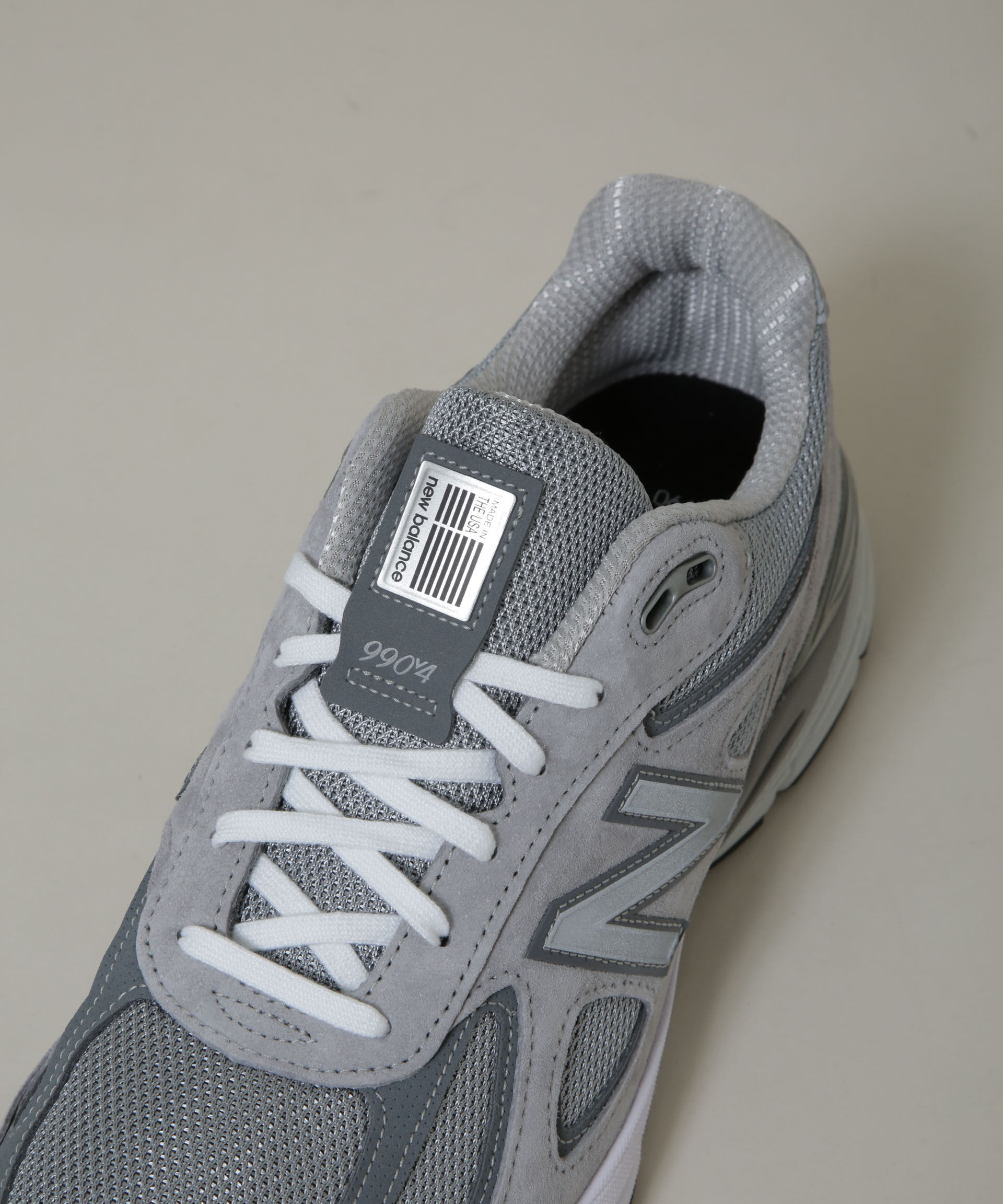 NANO universe「new balance/U990v4」|スニーカー|
