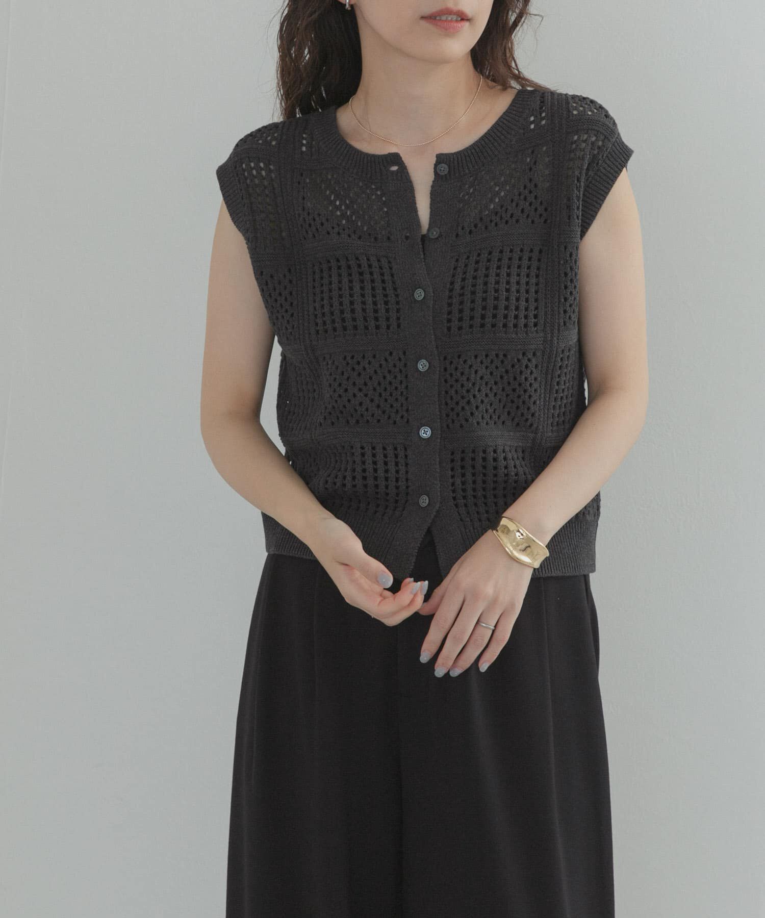 URBAN RESEARCH DOORS「『WEB限定』2WAYクロシェノースリーブニット」|ニット・セーター|