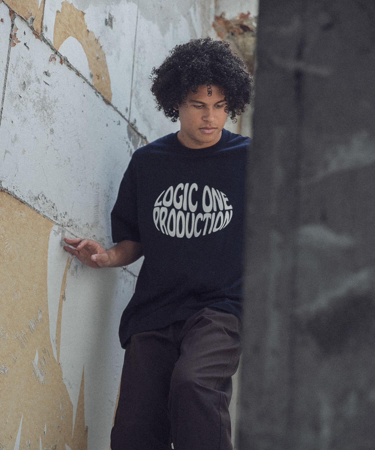 URBAN RESEARCH「LOGIC ONE LOGO T-SHIRTS」|Tシャツ・カットソー|