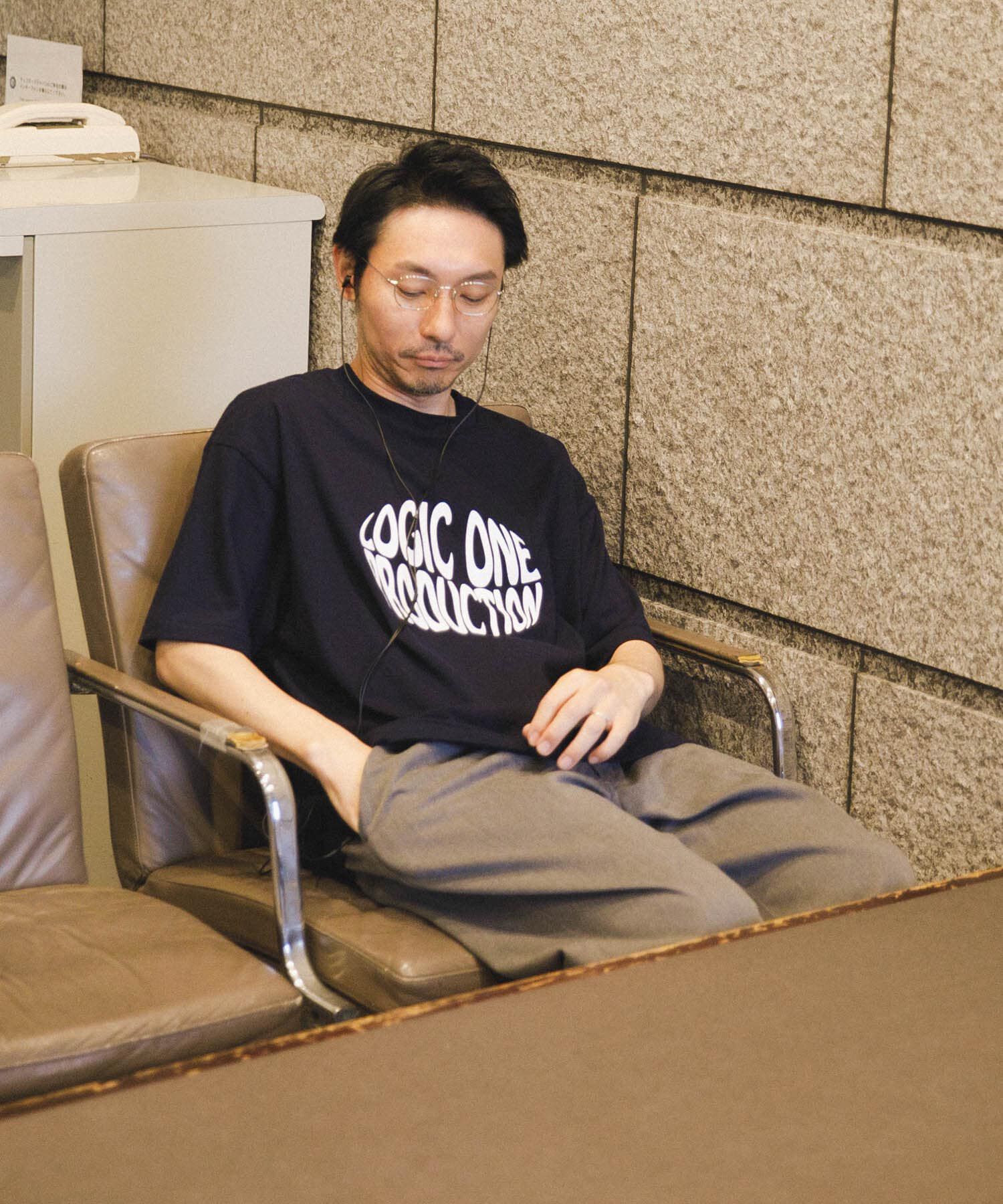URBAN RESEARCH「LOGIC ONE LOGO T-SHIRTS」|Tシャツ・カットソー|