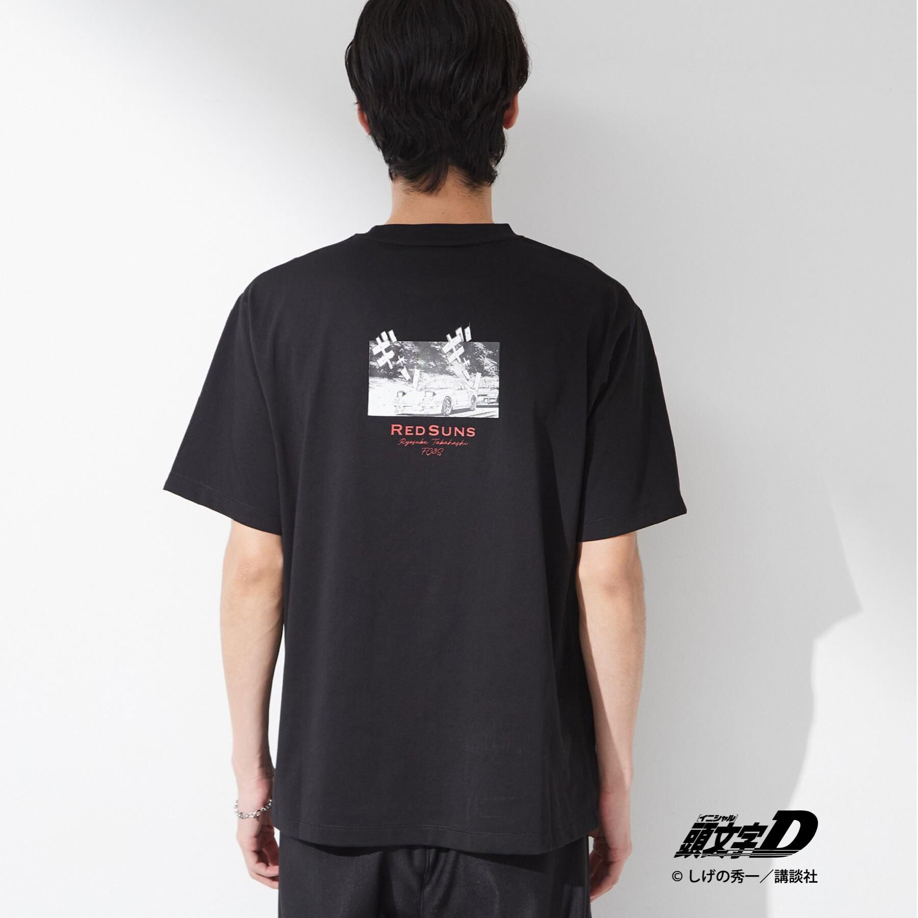 THE SHOP TK「頭文字D 別注 『タカハシ』 グラフィック半袖Tシャツ ステッカー＆チャーム付き」|Tシャツ・カットソー|