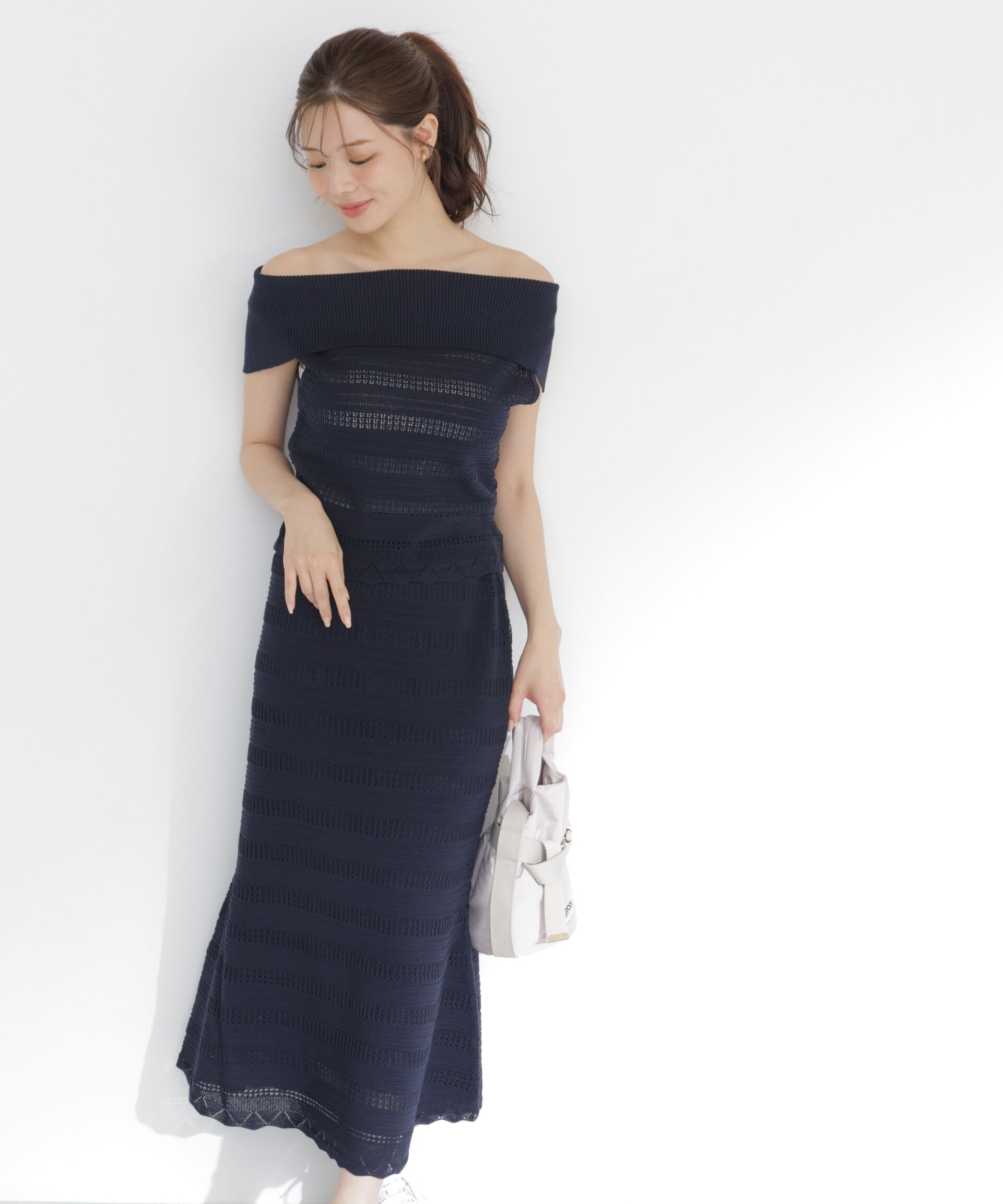 PROPORTION BODY DRESSING「＜中川紅葉さん着用＞透かし編みオフショルセットアップ」|ワンピース|ネイビー
