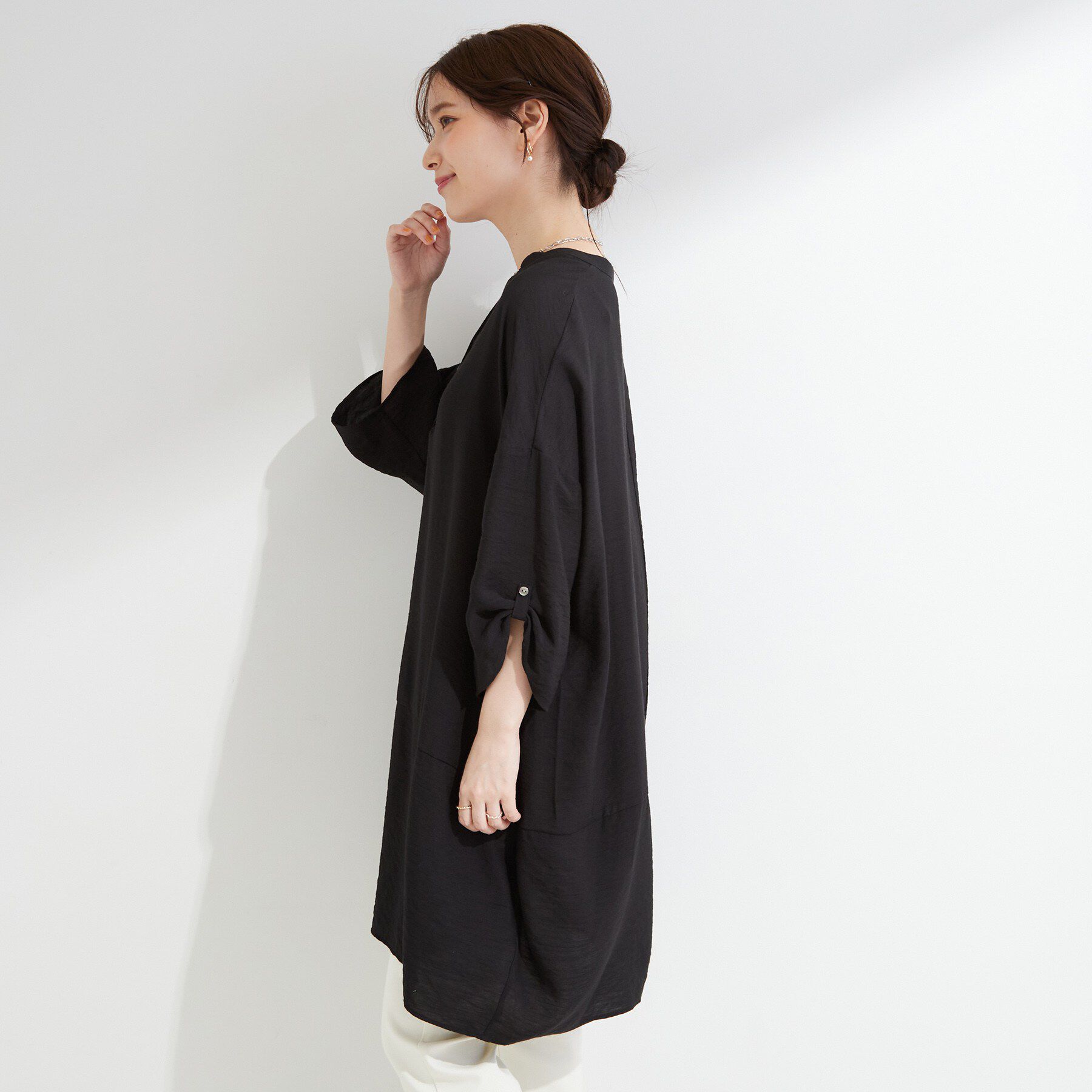 SHOO･LA･RUE「【ひんやり/S-LL/洗濯後しわになりにくい】体型カバーにも ゆるっとリラックス 7分袖チュニック」|ワンピース|