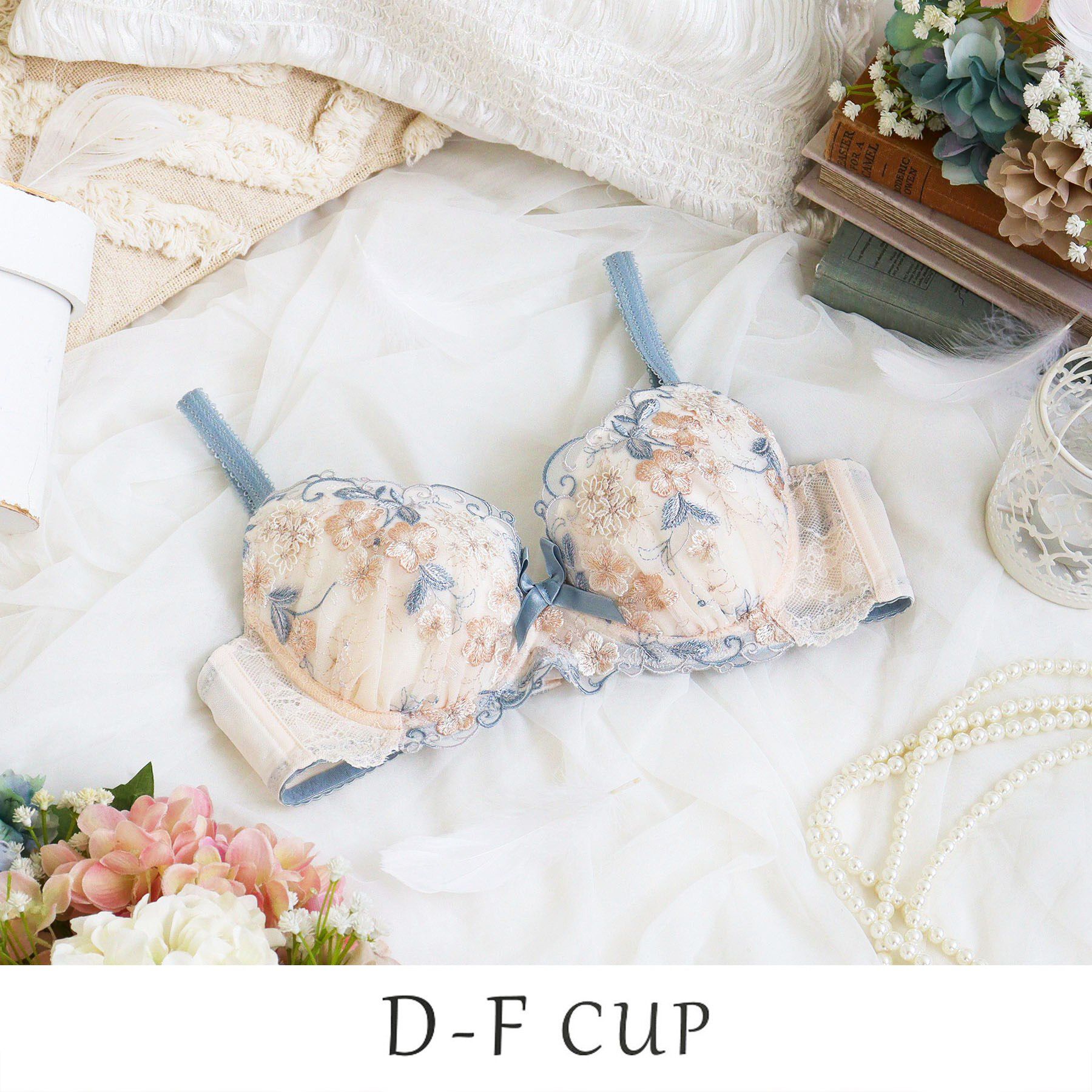 Risa Magli「エリアン ブラジャー (D-F) ＜Side Shape（サイドシェイプ）＞」|インナー|クリーム(054)