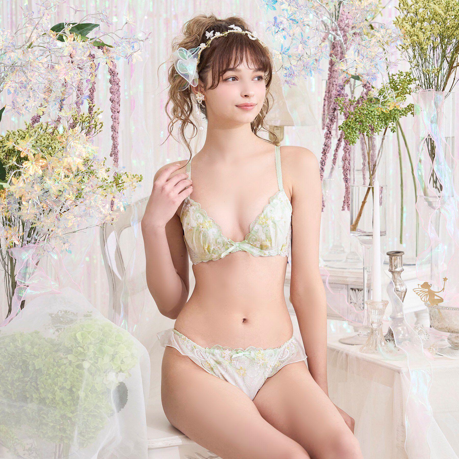 Risa Magli「コリンナ ブラジャー (D-F) ＜リサマリミラクル谷間ブラ＞」|インナー|
