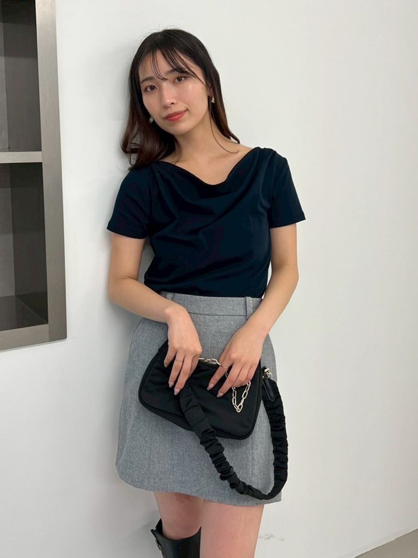 FRAY I.D「ドレープネックオフショルカットソー／ウォッシャブル」|Tシャツ・カットソー|