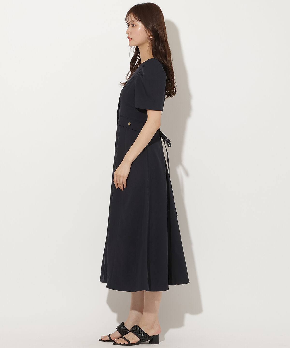 アンドクチュール「Vネックパフスリーブ半袖ワンピース」|ワンピース|