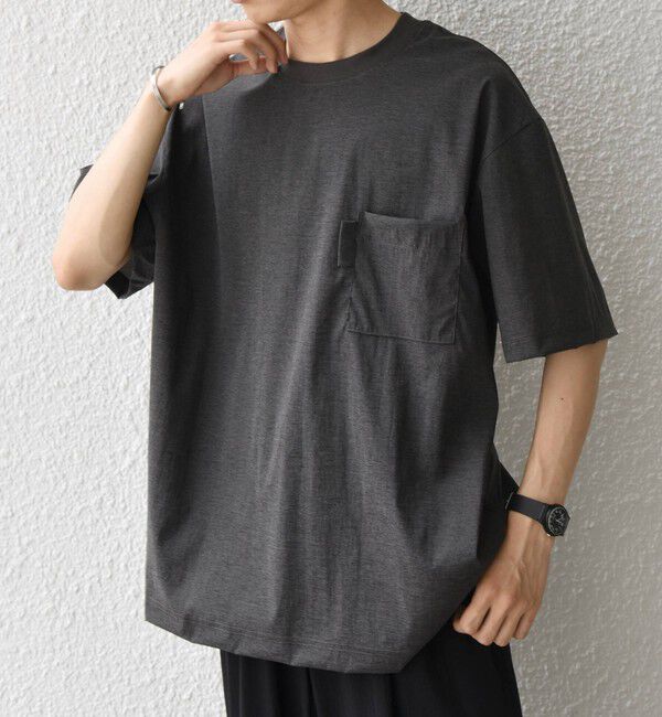 SHIPS any「SHIPS any:〈接触冷感/UVカット〉VEILICE リラックス クルーネック ポケット Tシャツ(セットアップ対応)◇」|シャツ・ブラウス|チャコールグレー