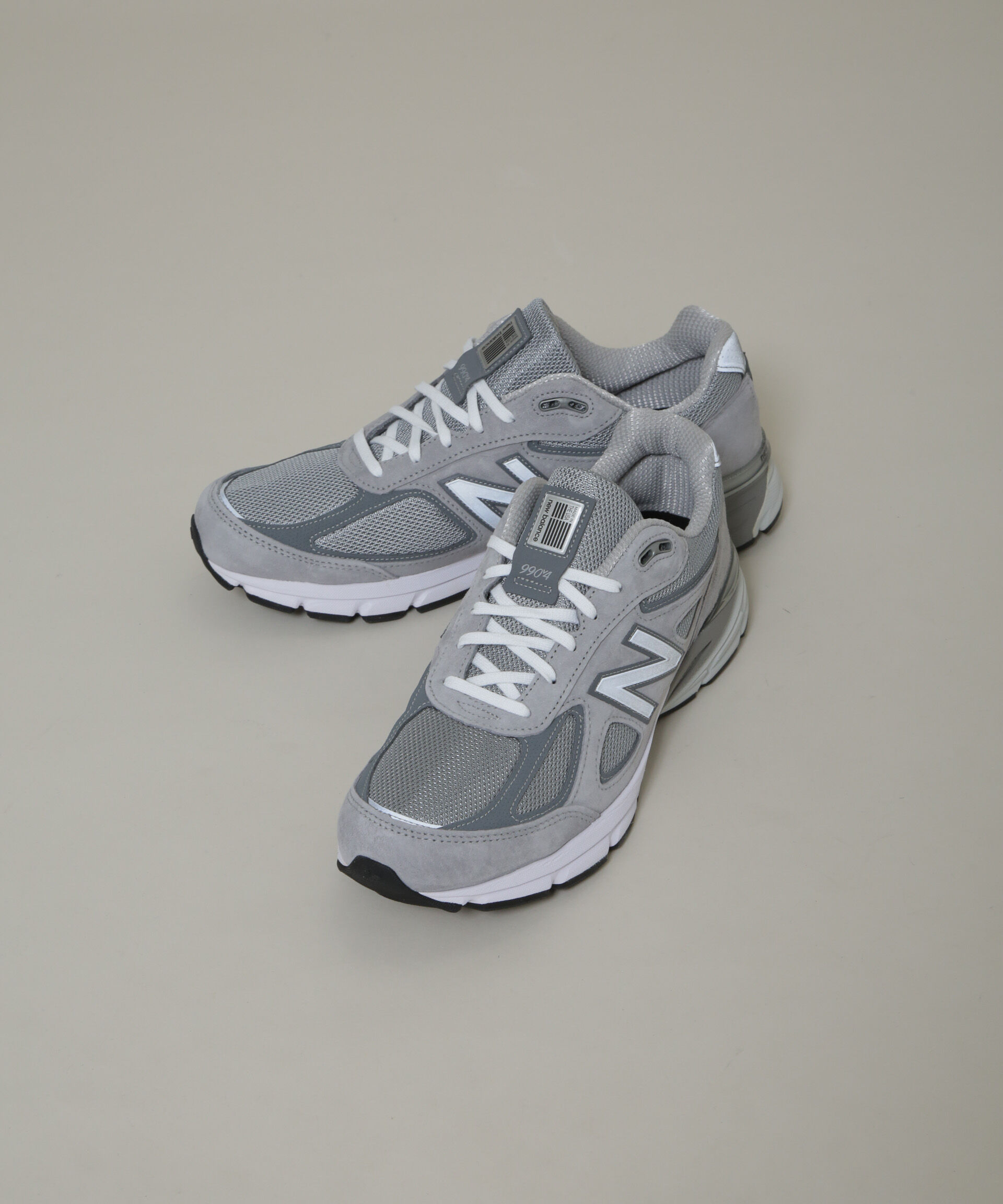 NANO universe「new balance/U990v4」|スニーカー|グレー