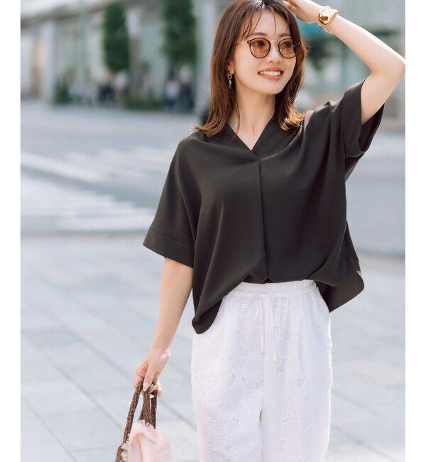 23区「ストレッチジョーゼット キーネック ブラウス」|Tシャツ・カットソー|
