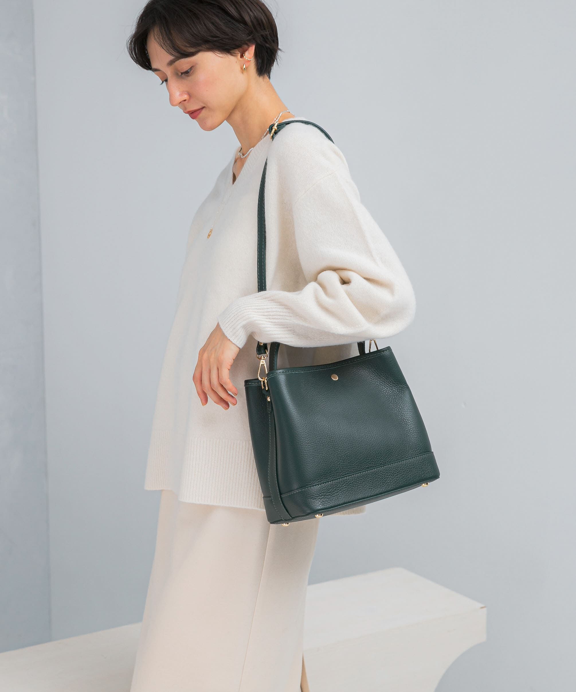 URBAN RESEARCH ROSSO「AULENTTI　スクエアBAG」|ハンドバッグ|グリーン