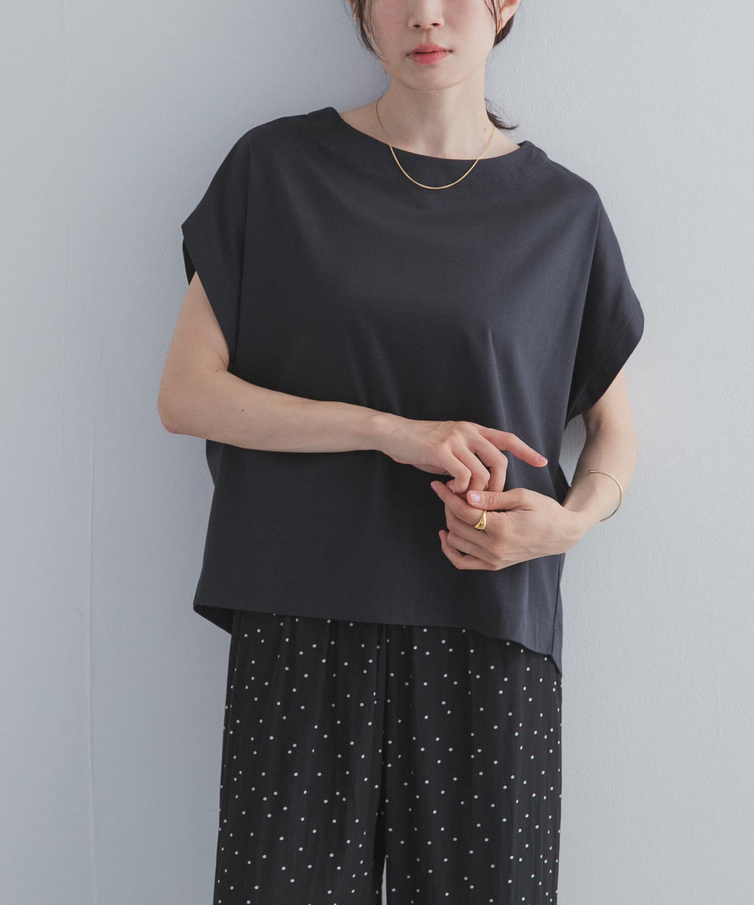URBAN RESEARCH DOORS「『UR TECH』サマシェアバックタックコクーンプルオーバー」|Tシャツ・カットソー|