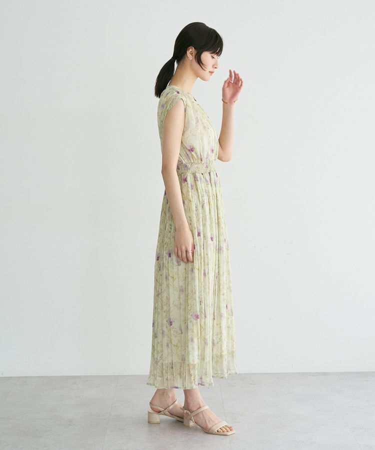 YECCA VECCA「シアー花柄プリーツワンピース」|ワンピース|