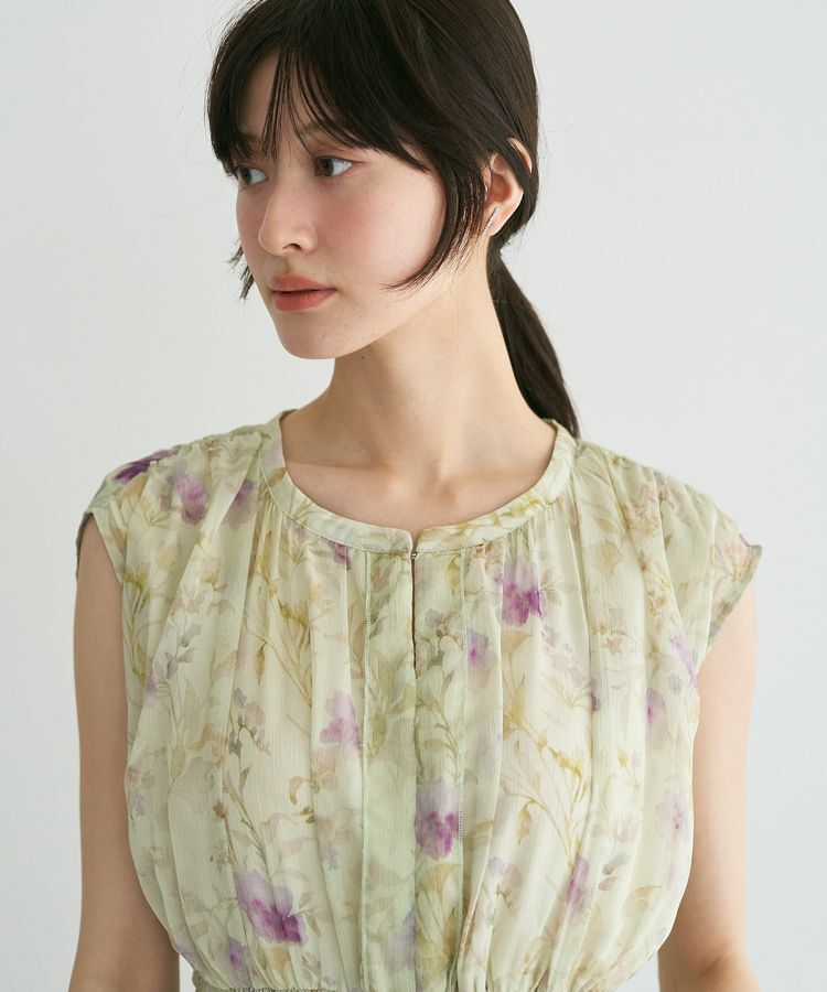 YECCA VECCA「シアー花柄プリーツワンピース」|ワンピース|