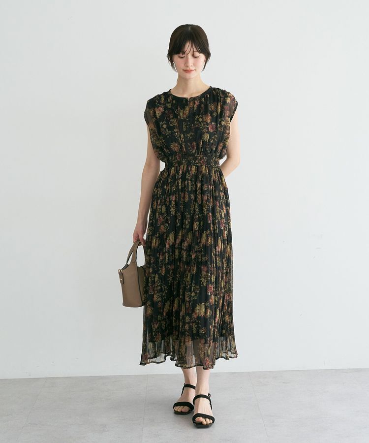 YECCA VECCA「シアー花柄プリーツワンピース」|ワンピース|