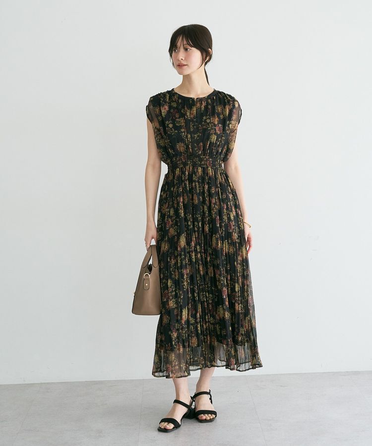 YECCA VECCA「シアー花柄プリーツワンピース」|ワンピース|