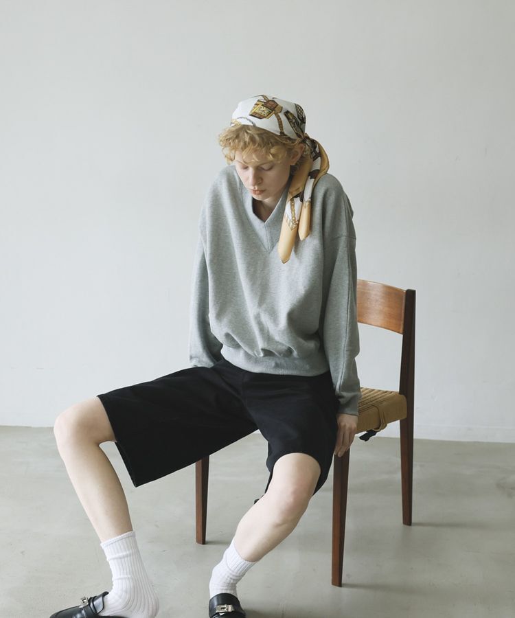 GARAGE OF GOOD CLOTHING「【日本製】ELIZABETH Vネックロゴプルオーバー」|Tシャツ・カットソー|