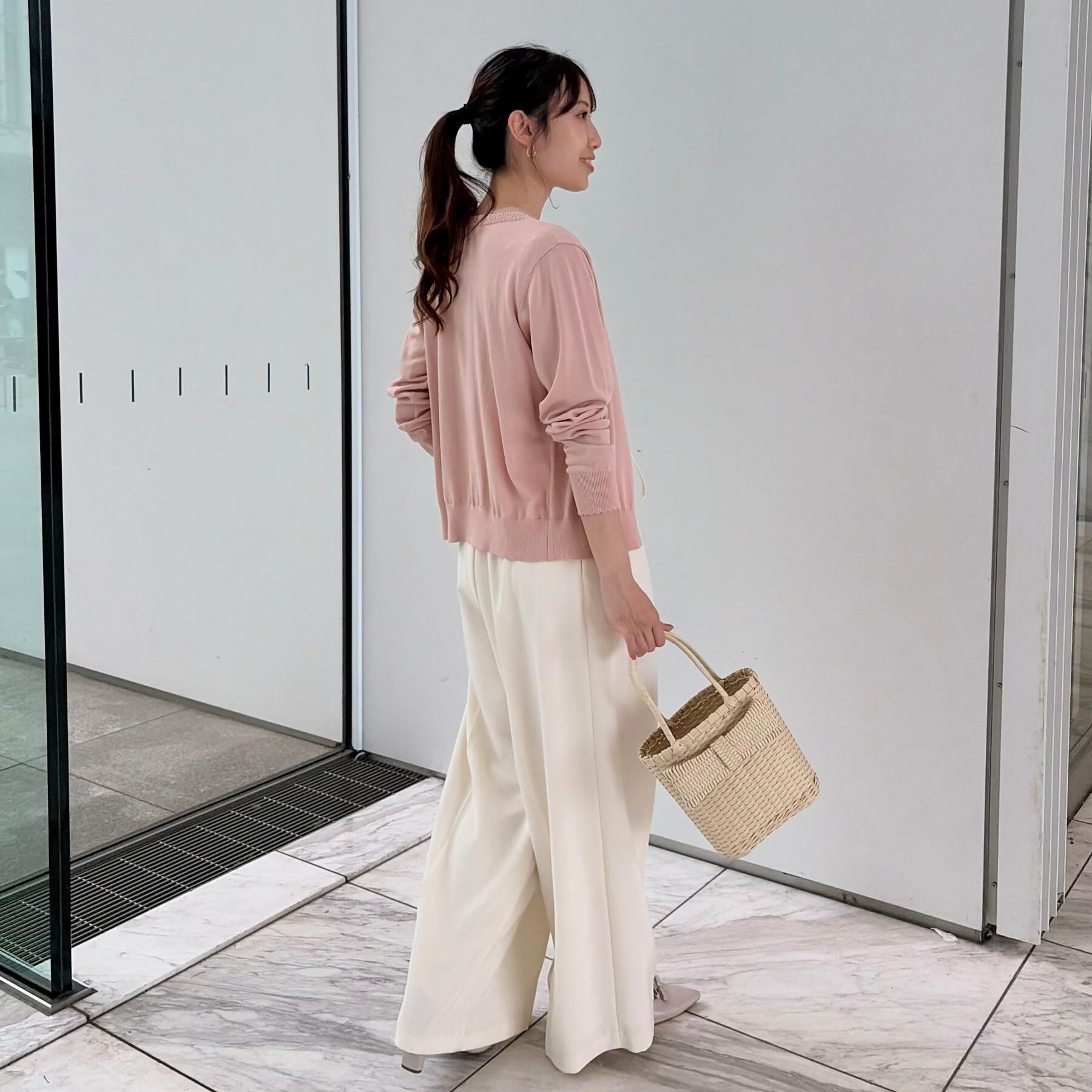Couture broach「【アンサンブル可・UVカット・アンチピリング】ポイント透かしビジュー釦カーディガン」|カーディガン|