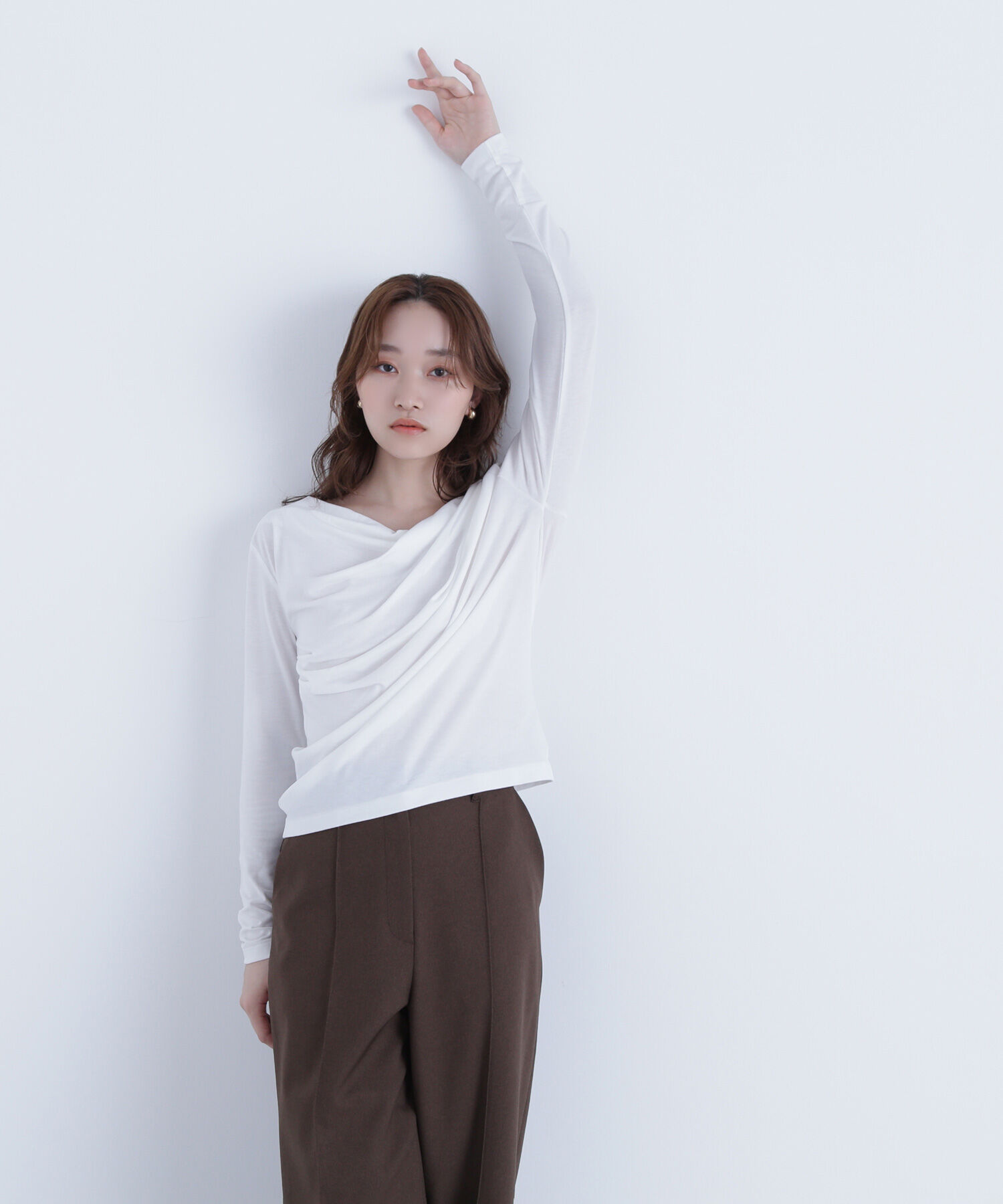  「ドレープネックカットソー」|Tシャツ・カットソー|オフホワイト1