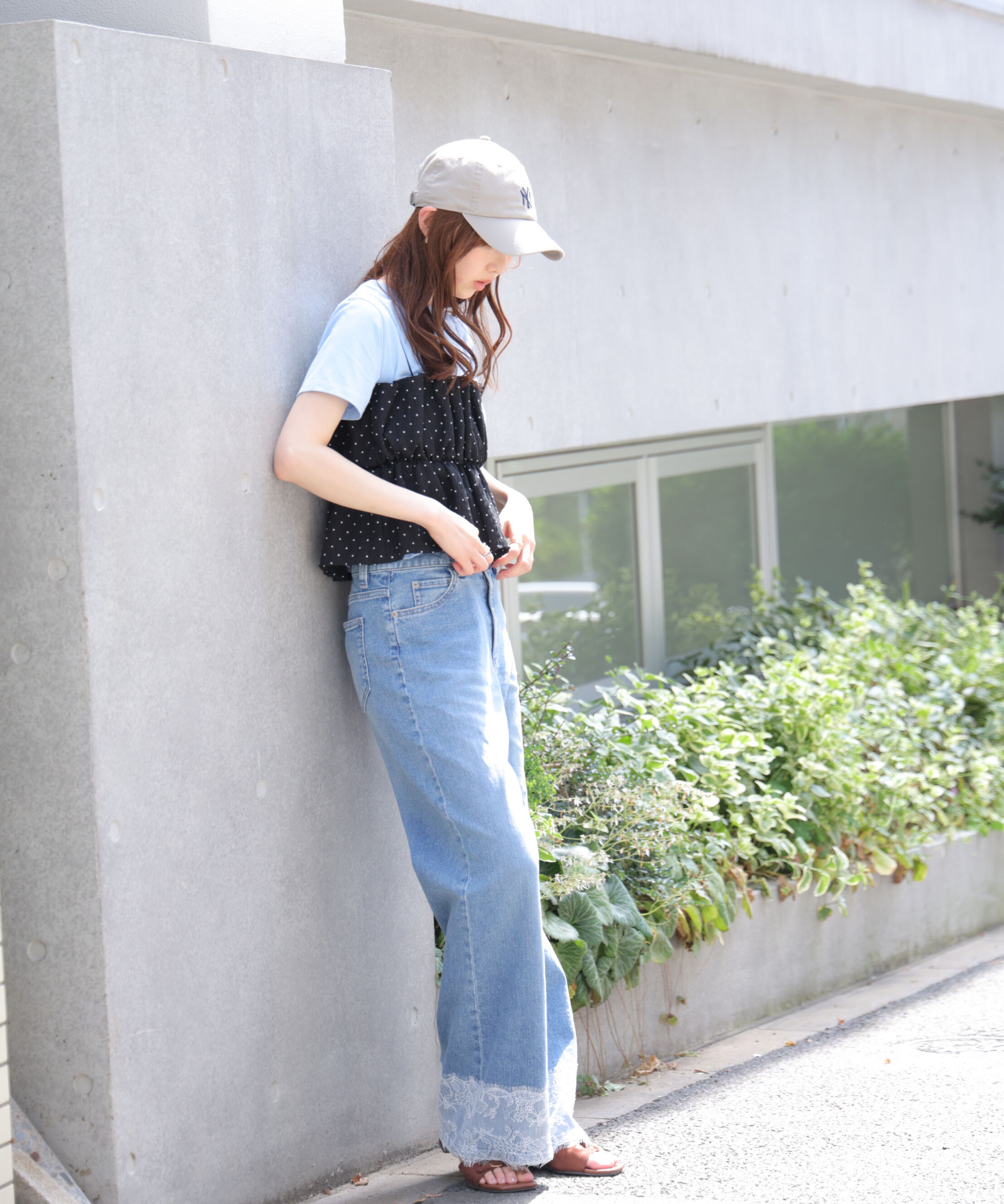  「[低身長サイズ/Sシリーズ]ベーシックワイド裾レースデニムパンツ」|その他|