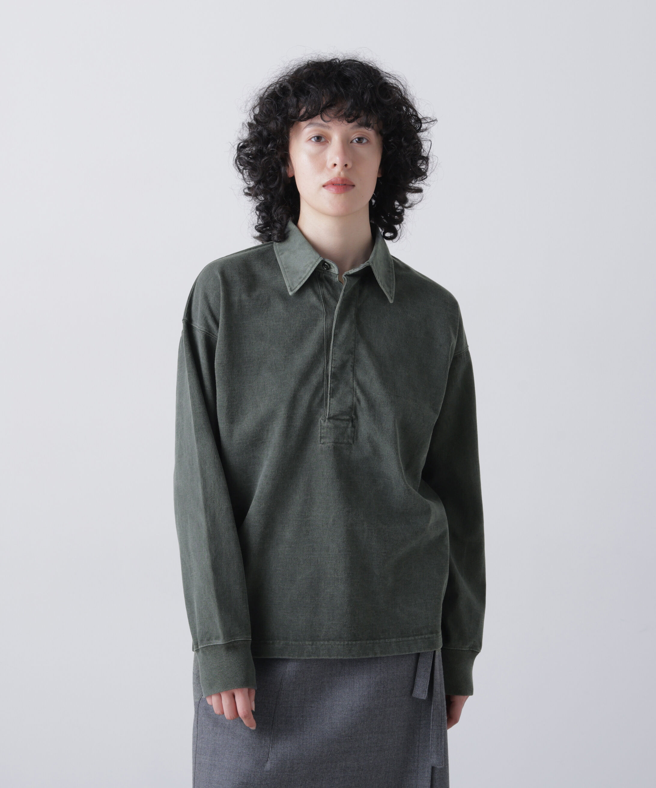 YLEVE 「YLEVE / PIGMENT-DYED COTTON RUGBY SHIRT」|Tシャツ・カットソー|DARK GREEN3