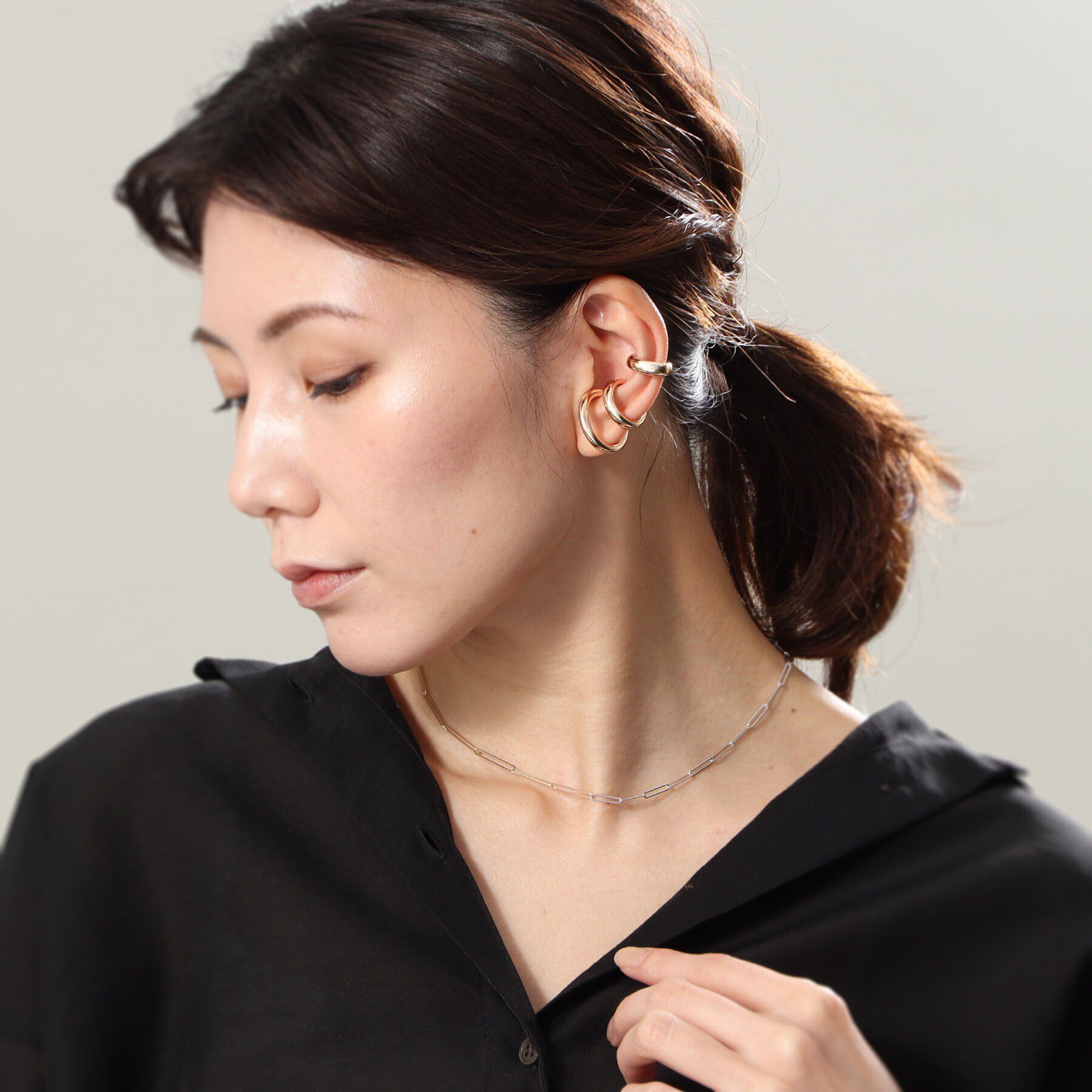 COCOSHNIK「K10丸線ボリューム イヤーカフ大」|イヤーカフ|