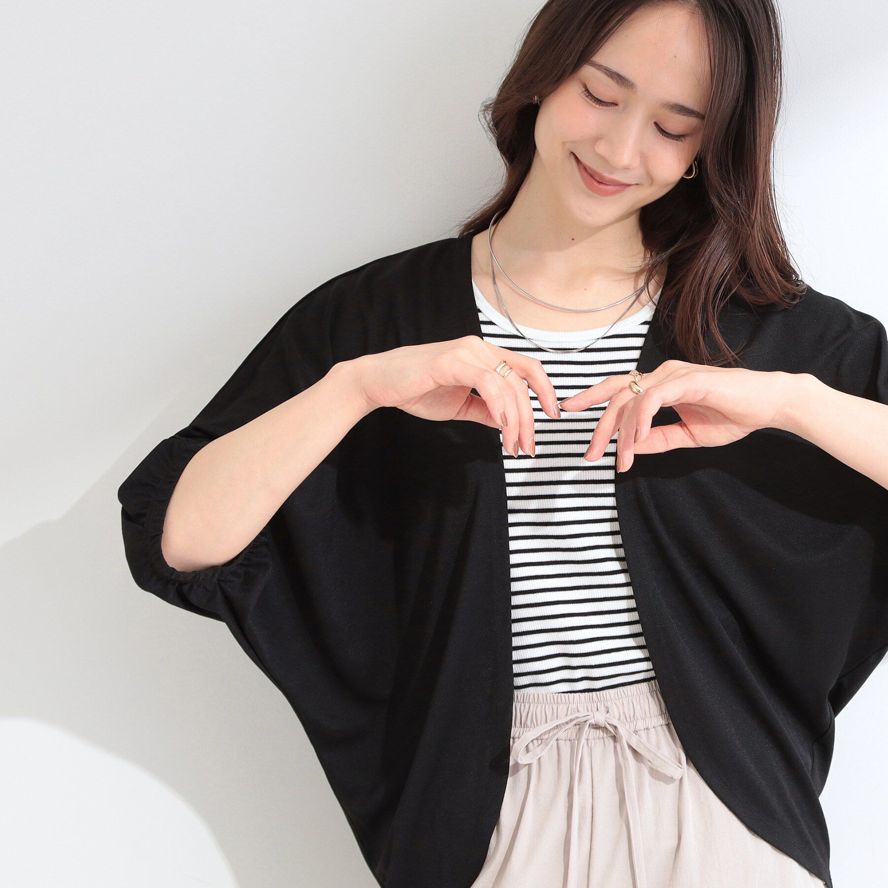 SHOO･LA･RUE「【ひんやり/UV/体型カバー】冷房や朝晩の冷え込み対策にも さらとろ 5分袖ドルマンカーディガン」|カーディガン|ブラック(019)