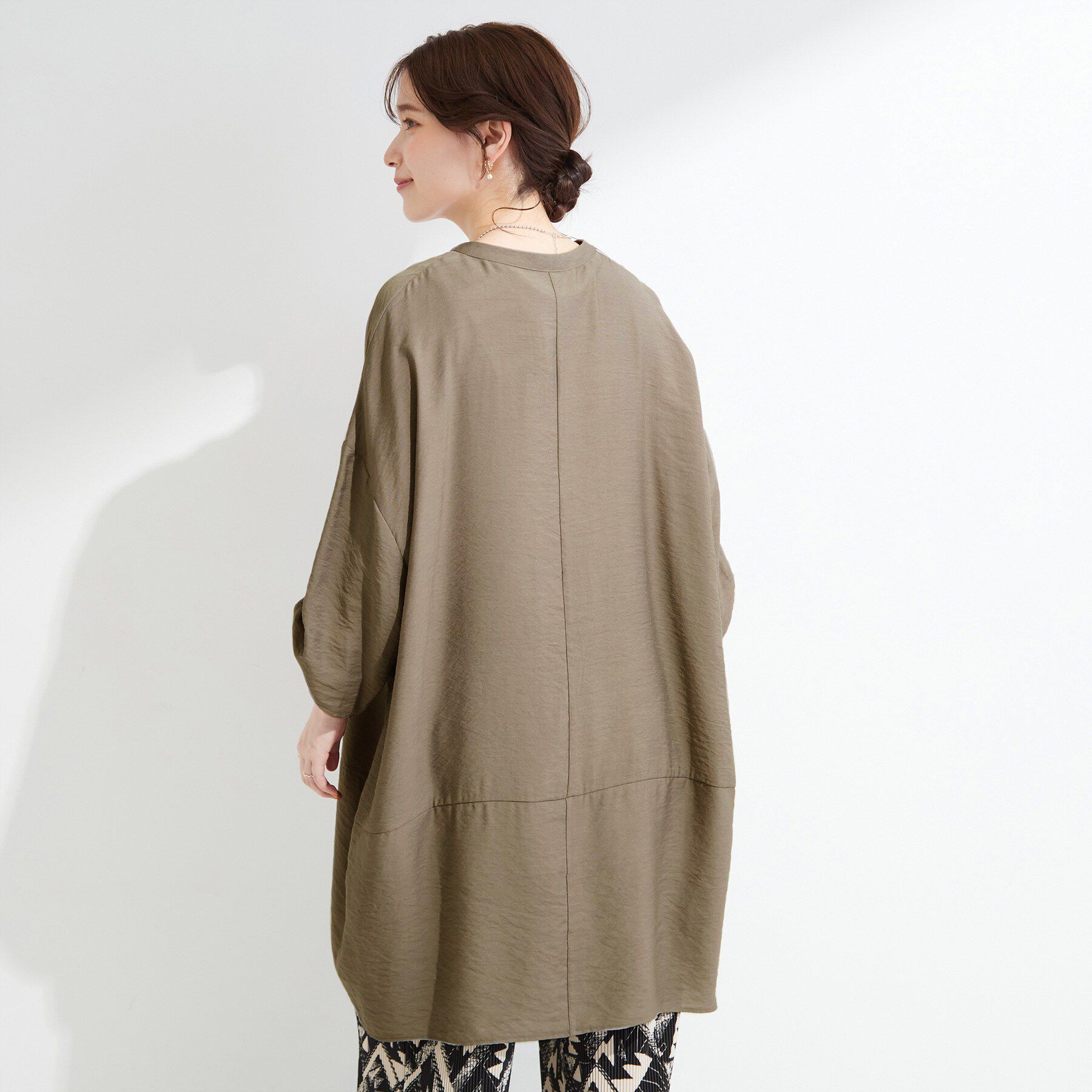 SHOO･LA･RUE「【ひんやり/S-LL/洗濯後しわになりにくい】体型カバーにも ゆるっとリラックス 7分袖チュニック」|ワンピース|