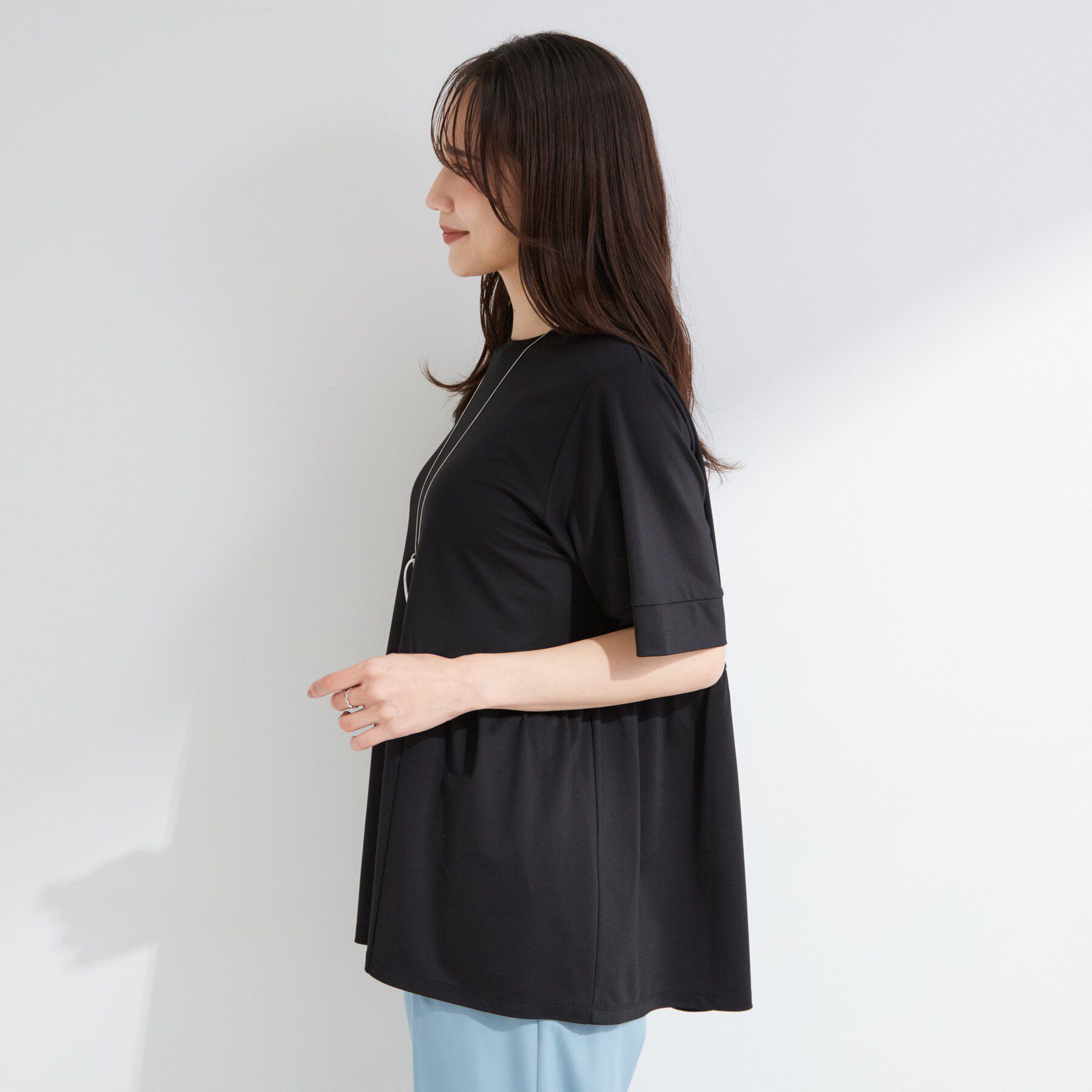 SHOO･LA･RUE「【ひんやり/UV/体型カバー】インせず着られる サイドギャザー切替トップス」|Tシャツ・カットソー|