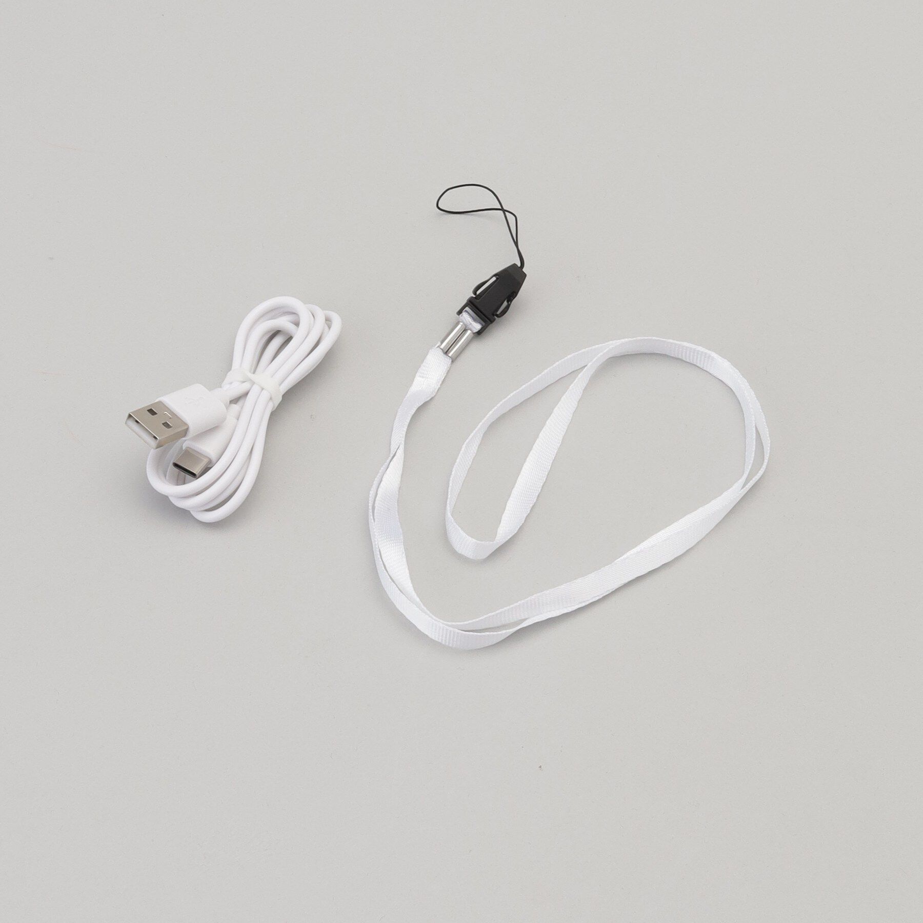 212 KITCHEN STORE「強風くん ミニハンディファン PU」|その他|