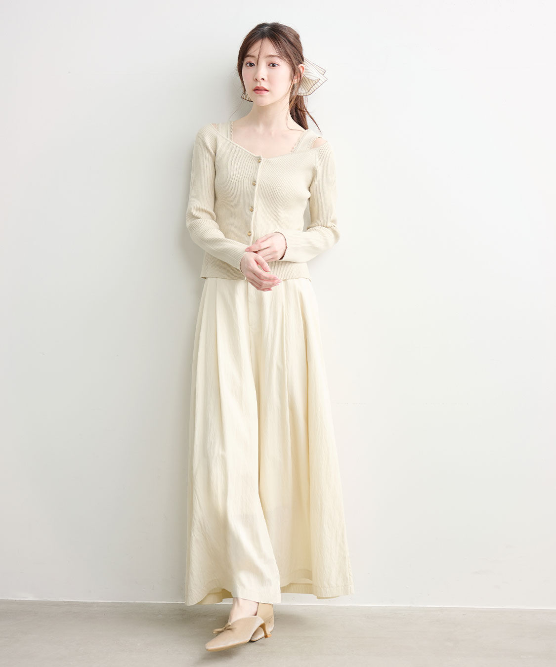 COCO DEAL「タックワイドフレアパンツ」|スラックス|
