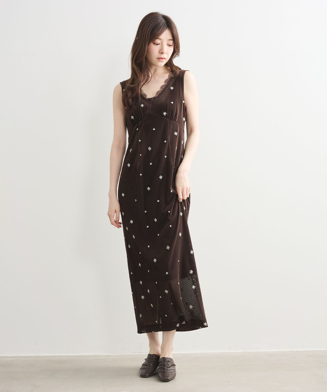 COCO DEAL「ビーズ刺繍Vネックシアーベロアワンピース」|ワンピース|