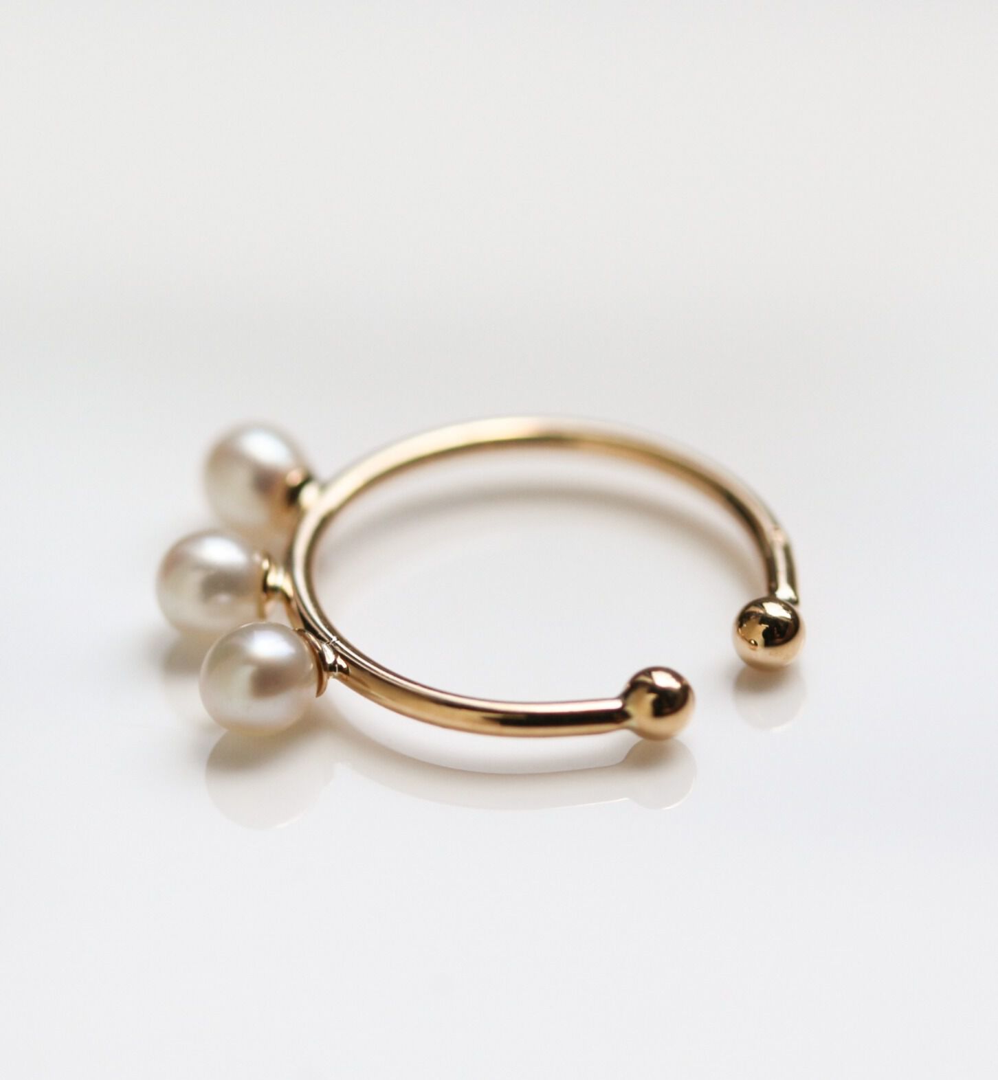  「パール イヤーカフ | K10YG 【片耳用】」|ピアス|