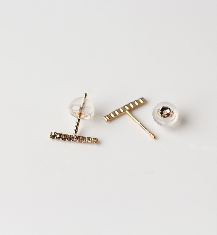  「ブラックダイヤモンド / ダイヤモンド ピアス | K10YG」|ピアス|
