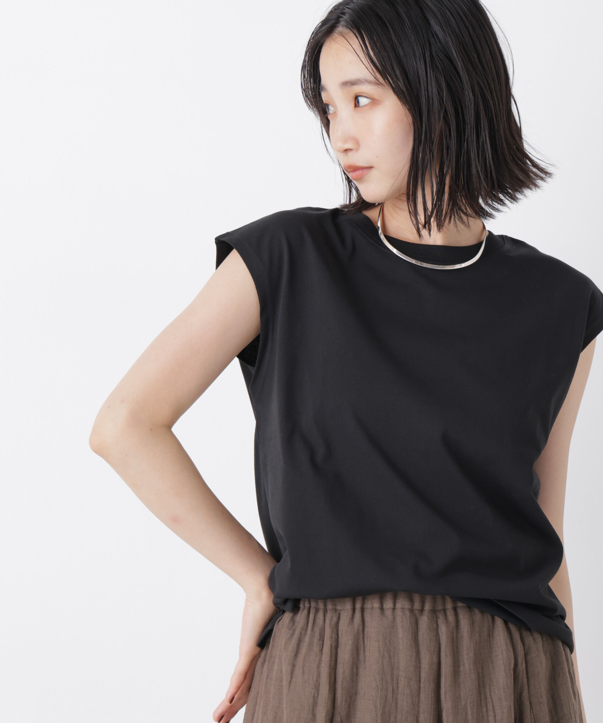 NANO universe「気化冷却機能 ノースリーブクルーネックトップス」|Tシャツ・カットソー|ブラック