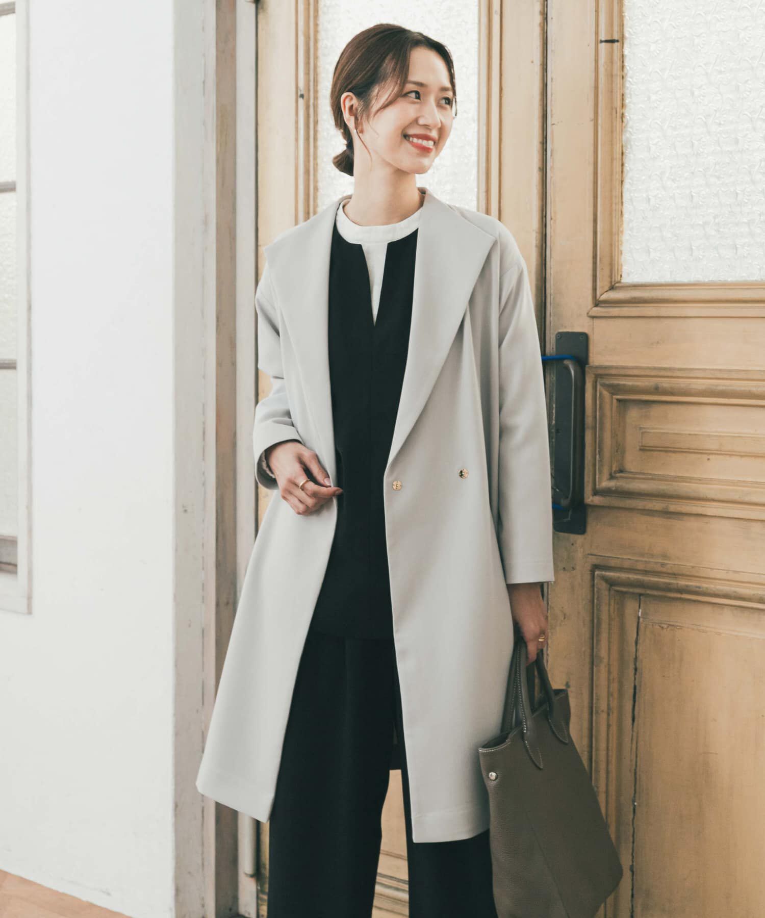 URBAN RESEARCH DOORS「『WEB限定』ダブルクロスガウンコート」|ノーカラーコート|