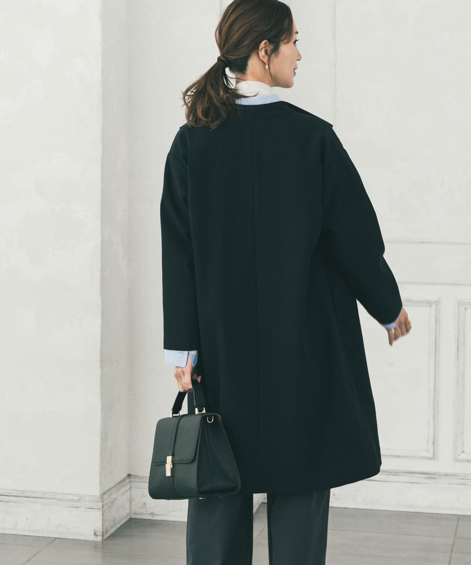 URBAN RESEARCH DOORS「『WEB限定』ダブルクロスガウンコート」|ノーカラーコート|